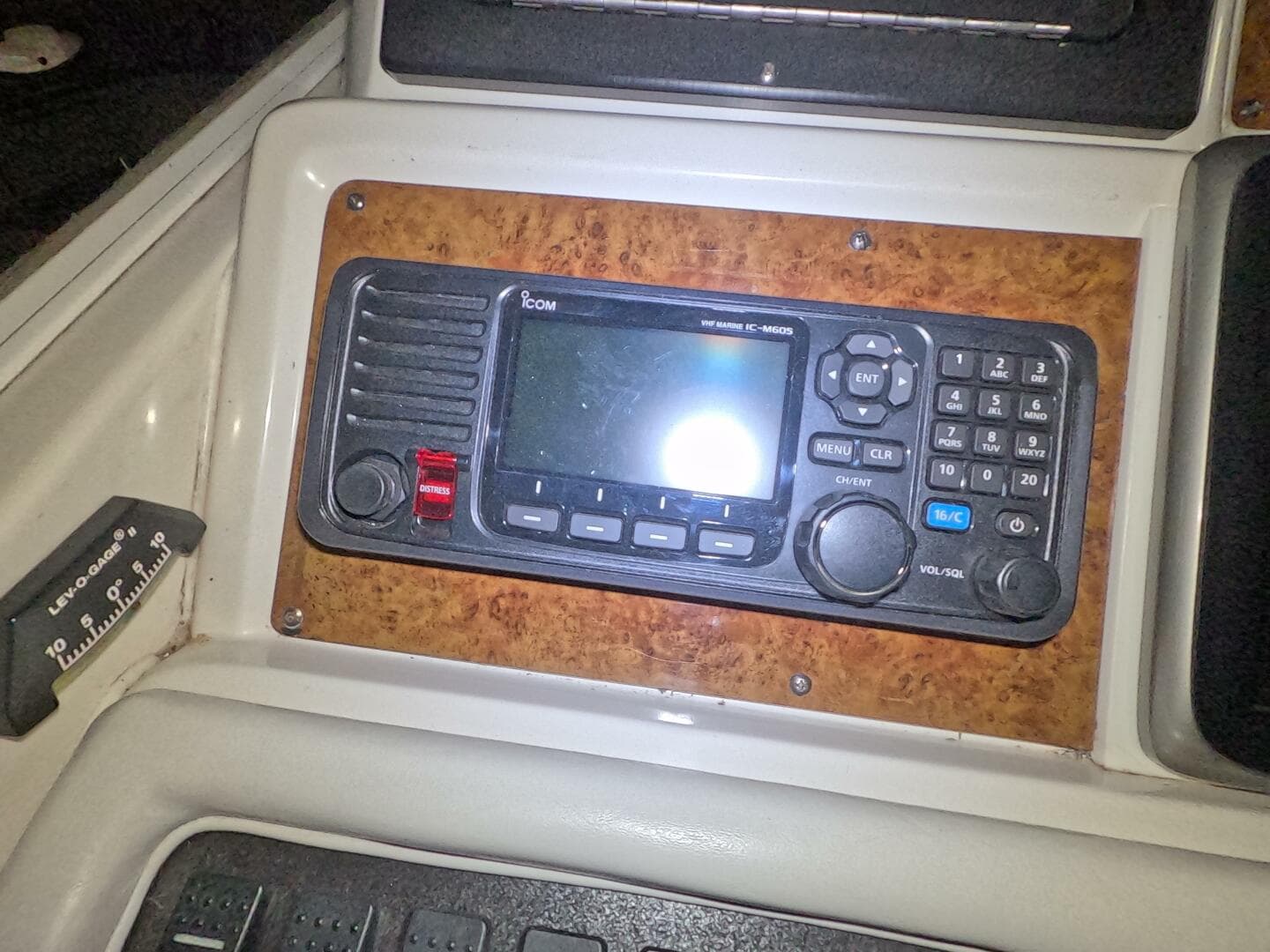 1995 Sea Ray 400 Express — photo 20