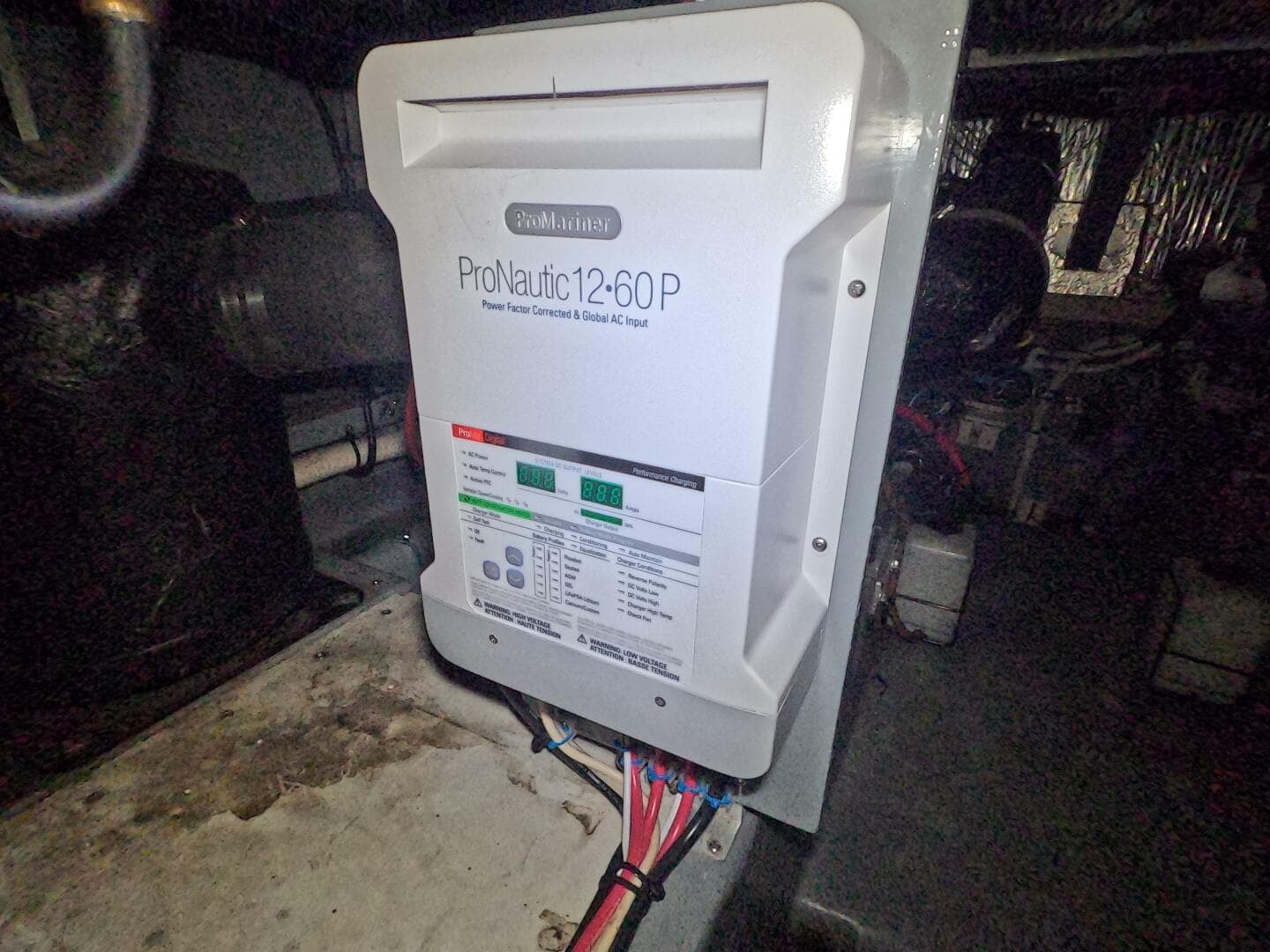 1995 Sea Ray 400 Express — photo 39