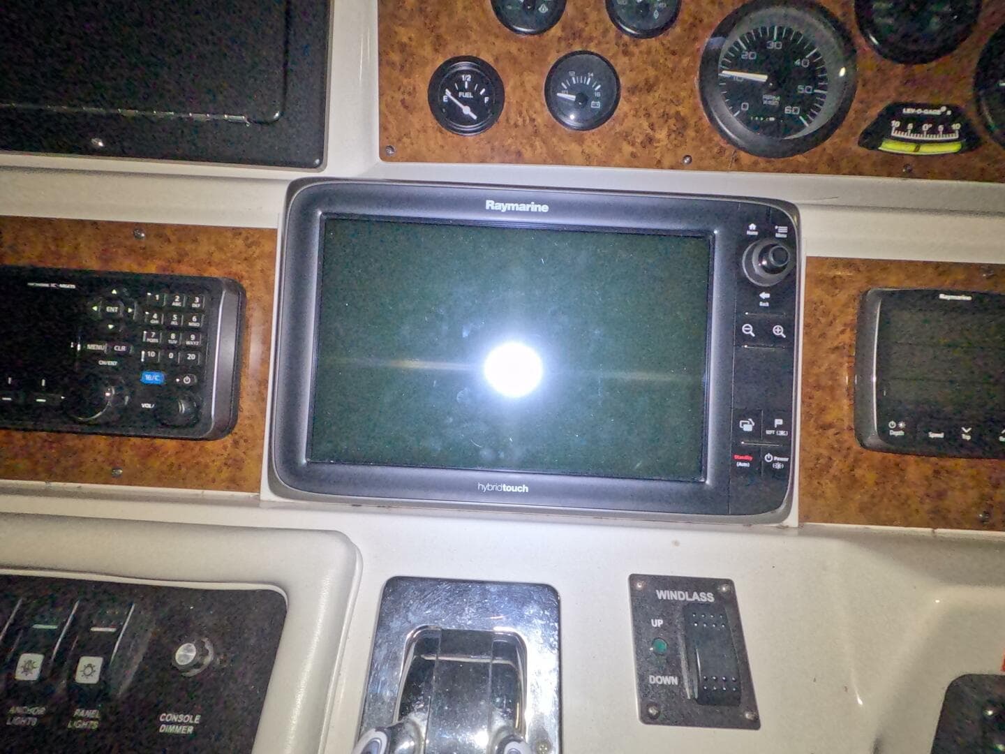 1995 Sea Ray 400 Express — photo 17