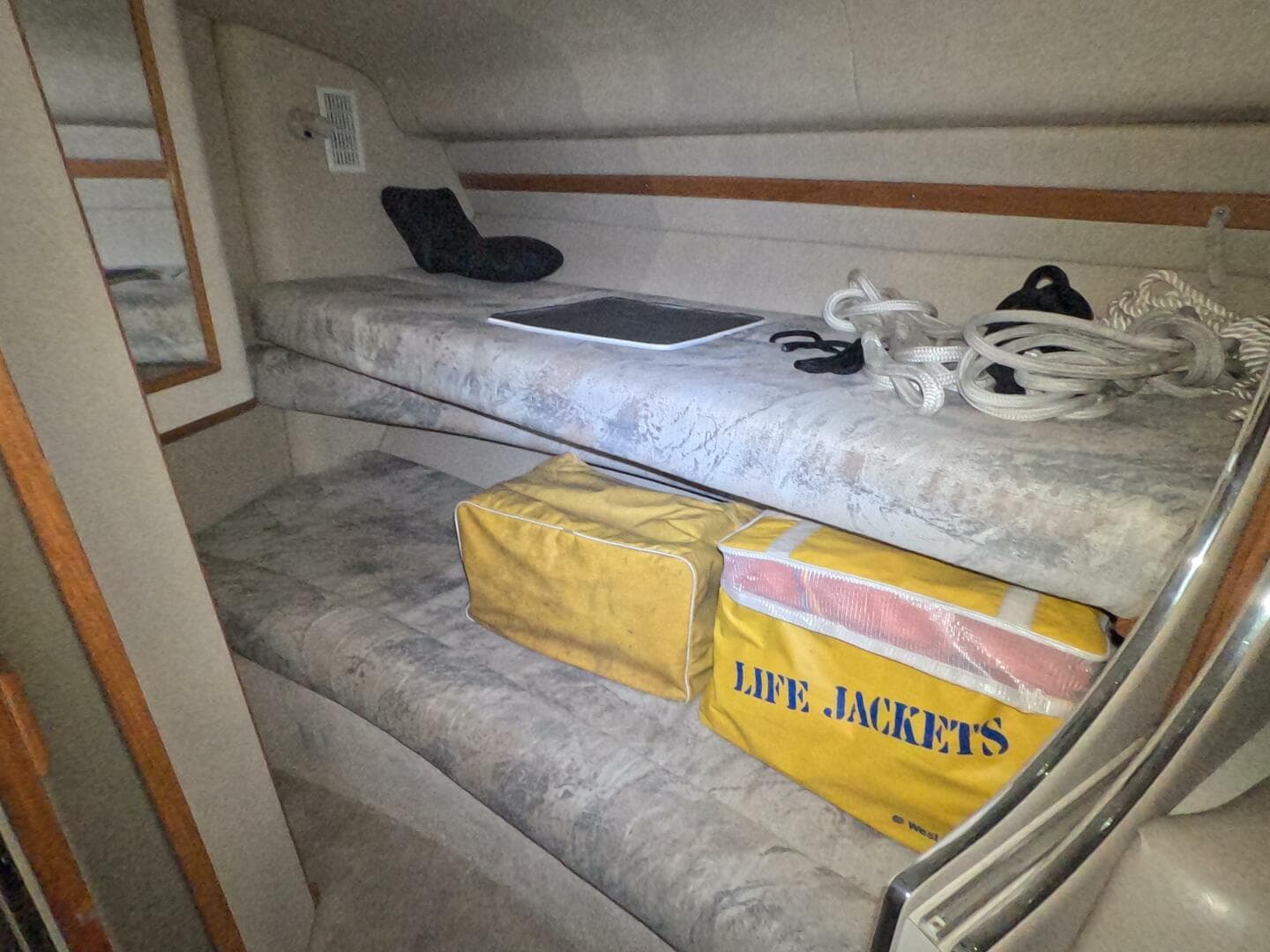 1995 Sea Ray 400 Express — photo 29