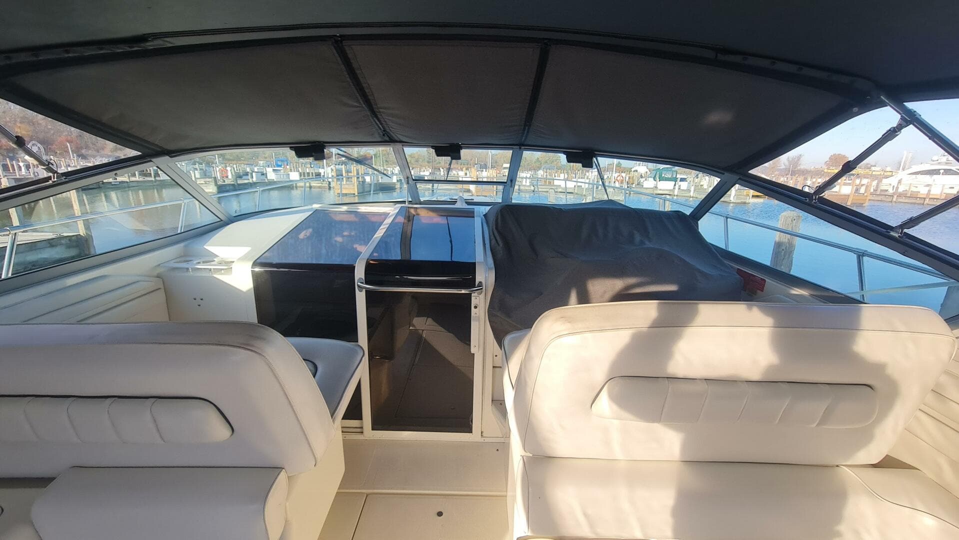 1995 Sea Ray 400 Express — photo 6