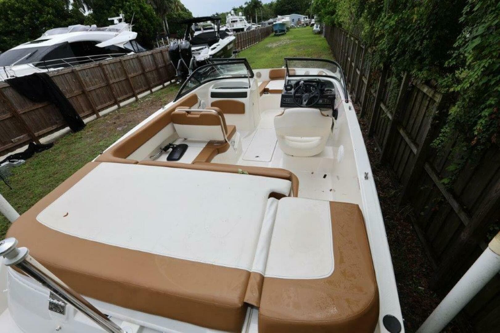 2019 Bayliner Vr 5 Bowrider OB — photo 18
