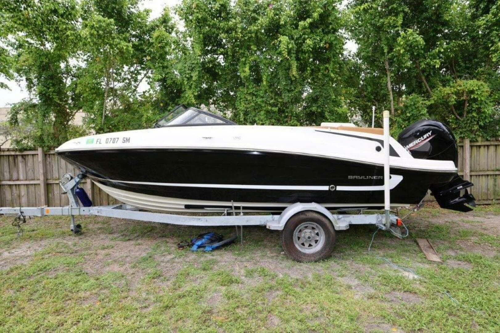 2019 Bayliner Vr 5 Bowrider OB — photo 25