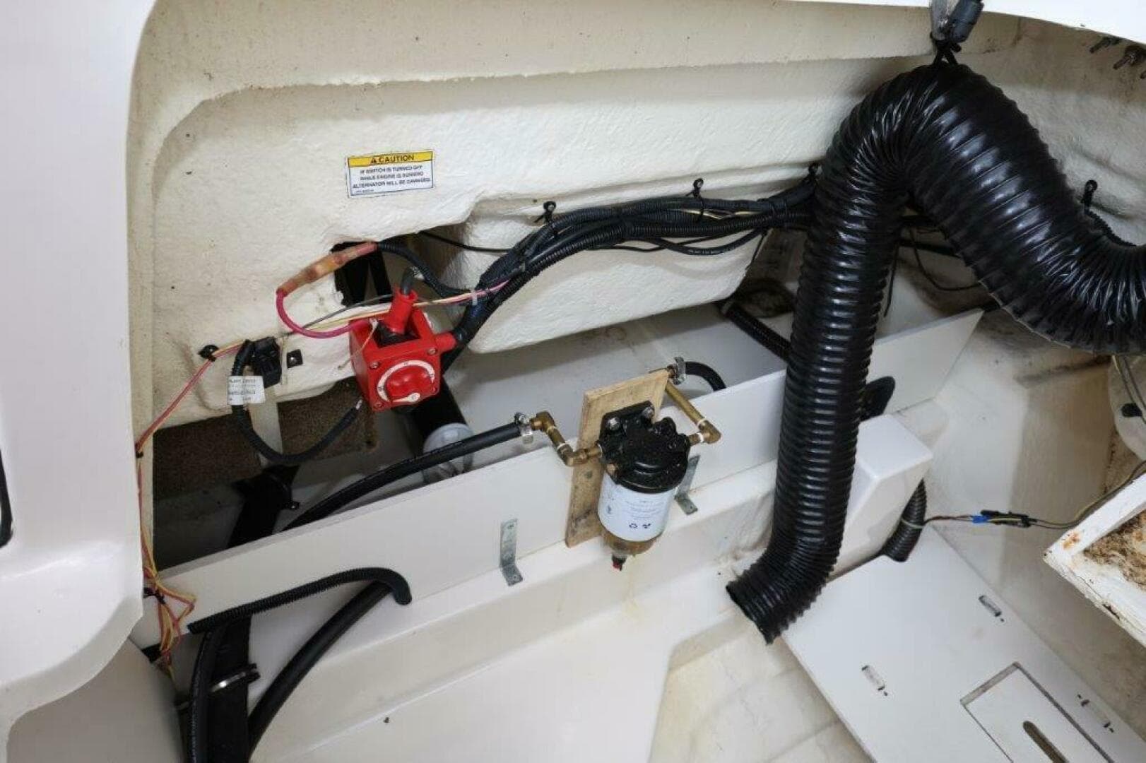 2019 Bayliner Vr 5 Bowrider OB — photo 4