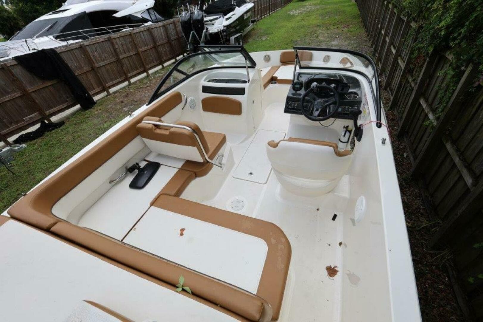 2019 Bayliner Vr 5 Bowrider OB — photo 17