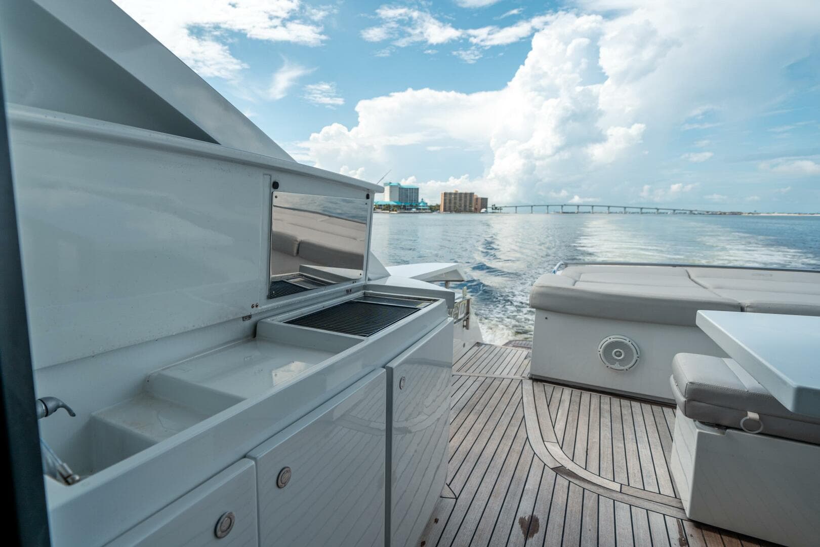 2010 Pershing 80 — photo 19