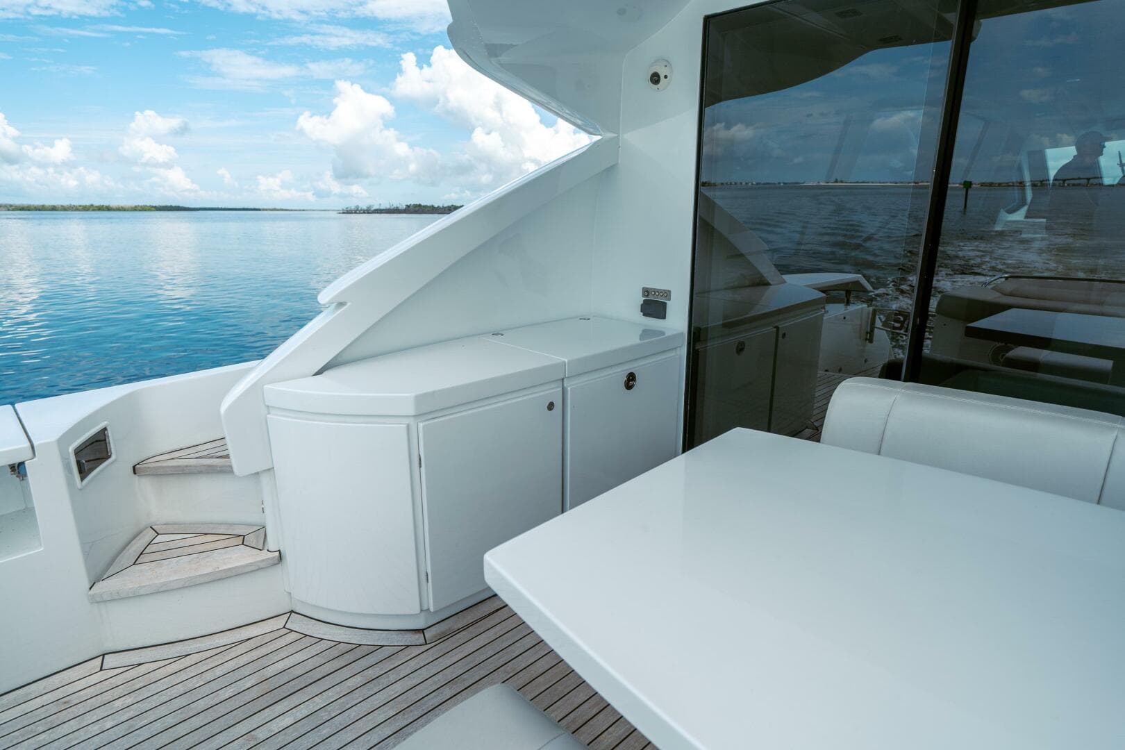 2010 Pershing 80 — photo 18