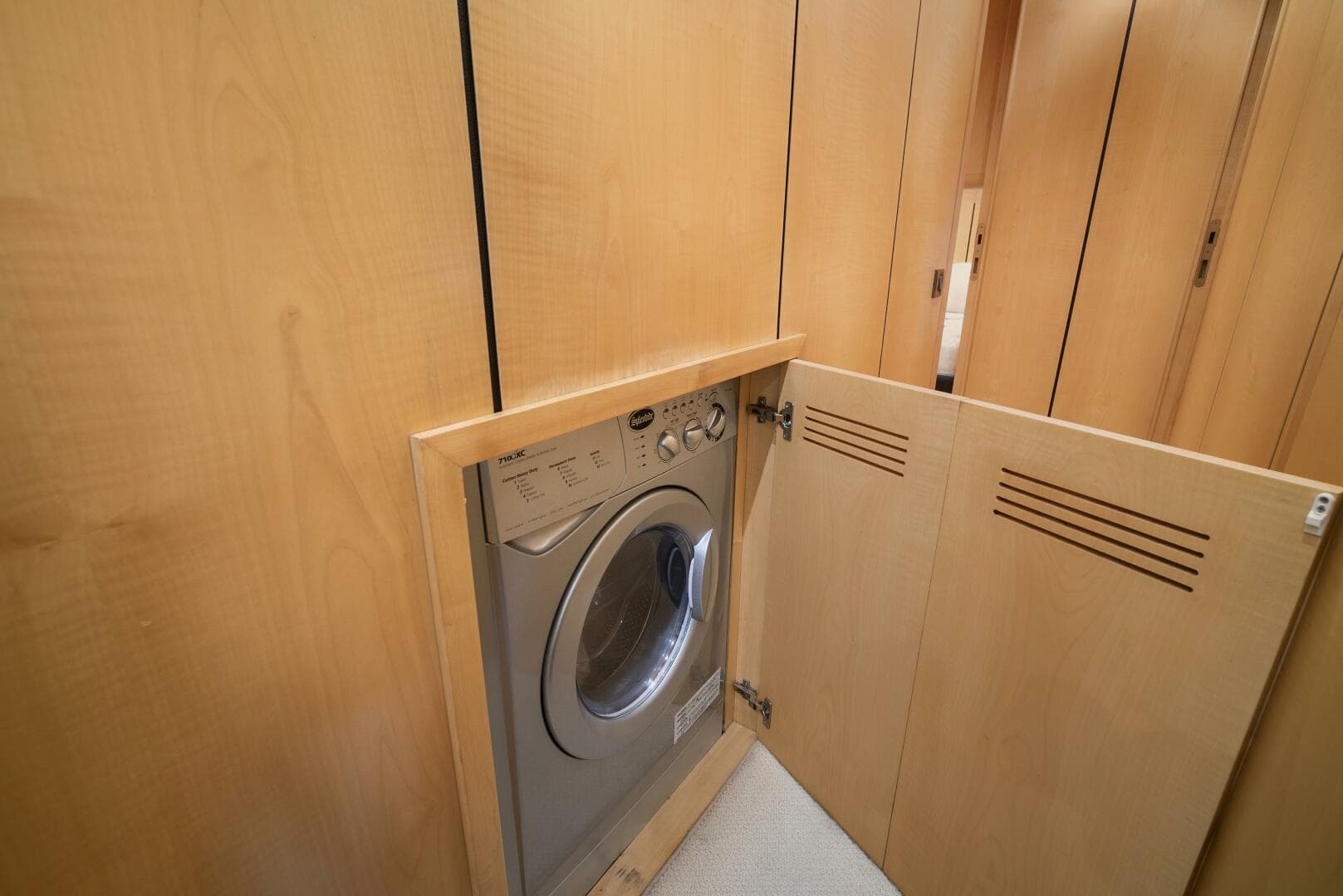 2001 Mangusta 72 — photo 62