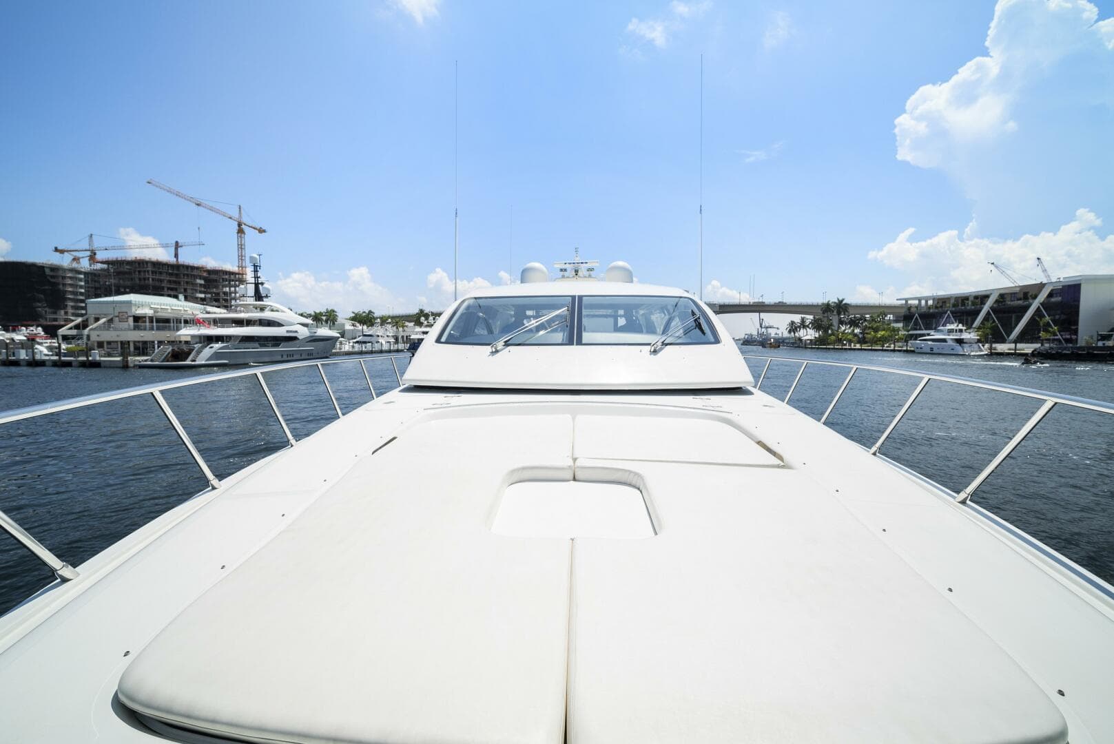 2001 Mangusta 72 — photo 35