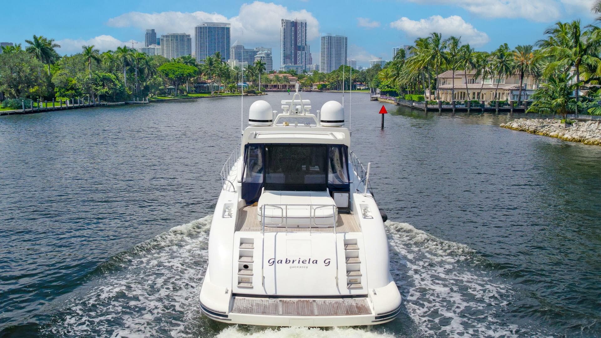 2001 Mangusta 72 — photo 27