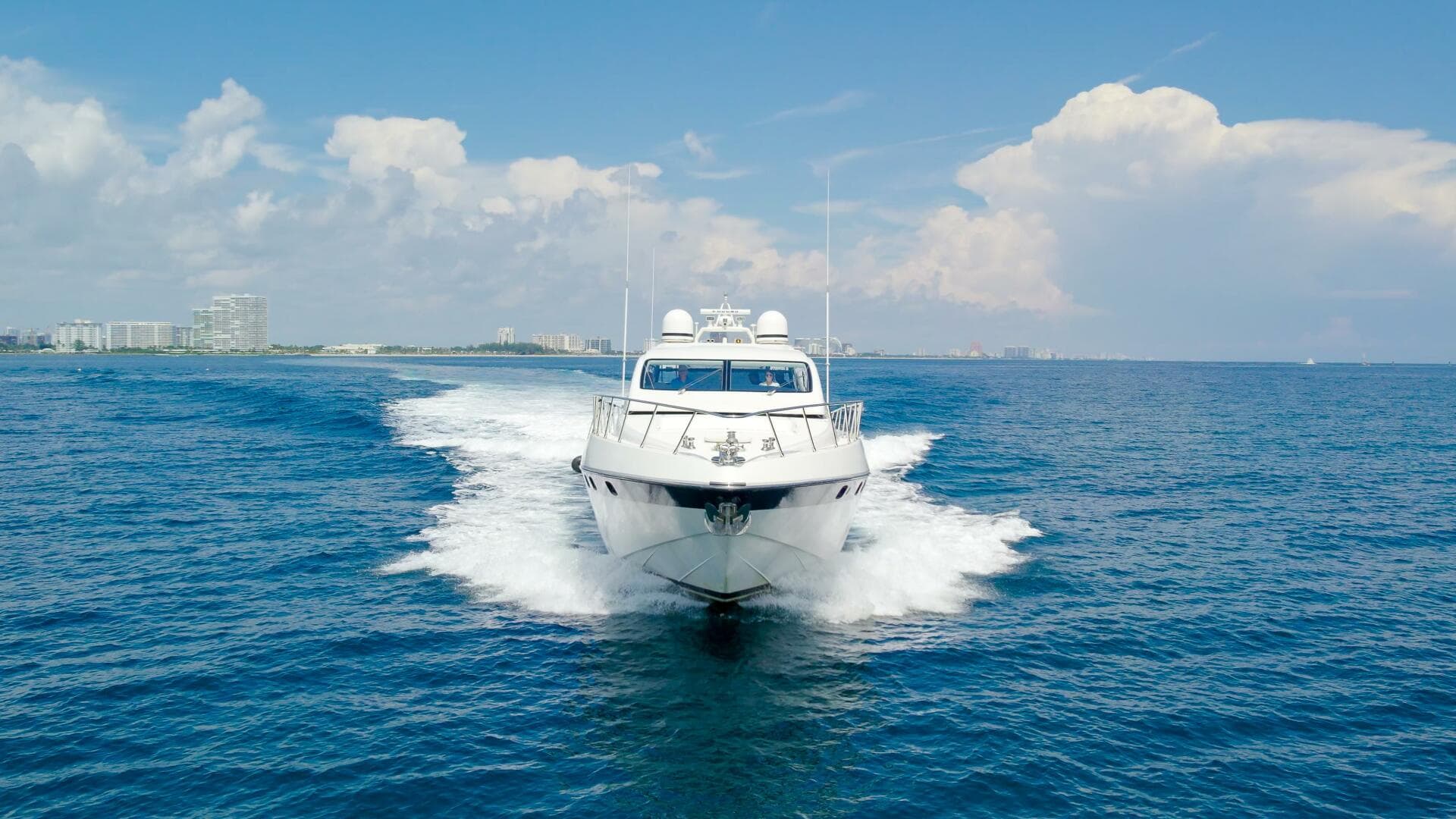 2001 Mangusta 72 — photo 18