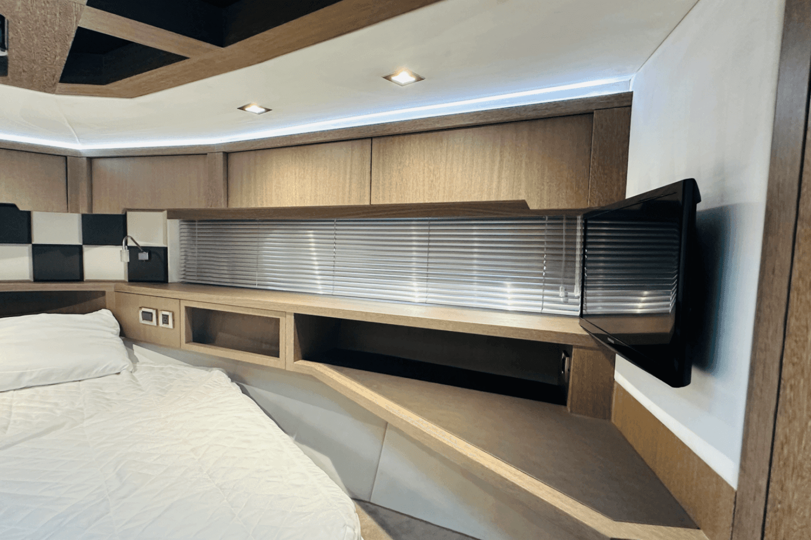 2018 Galeon 485 Hts — photo 49