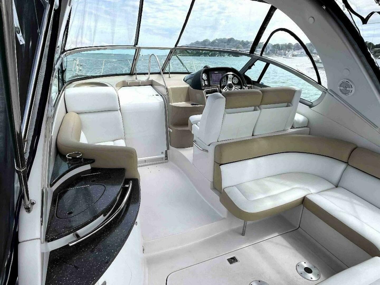 2008 Four Winns V338 — photo 7