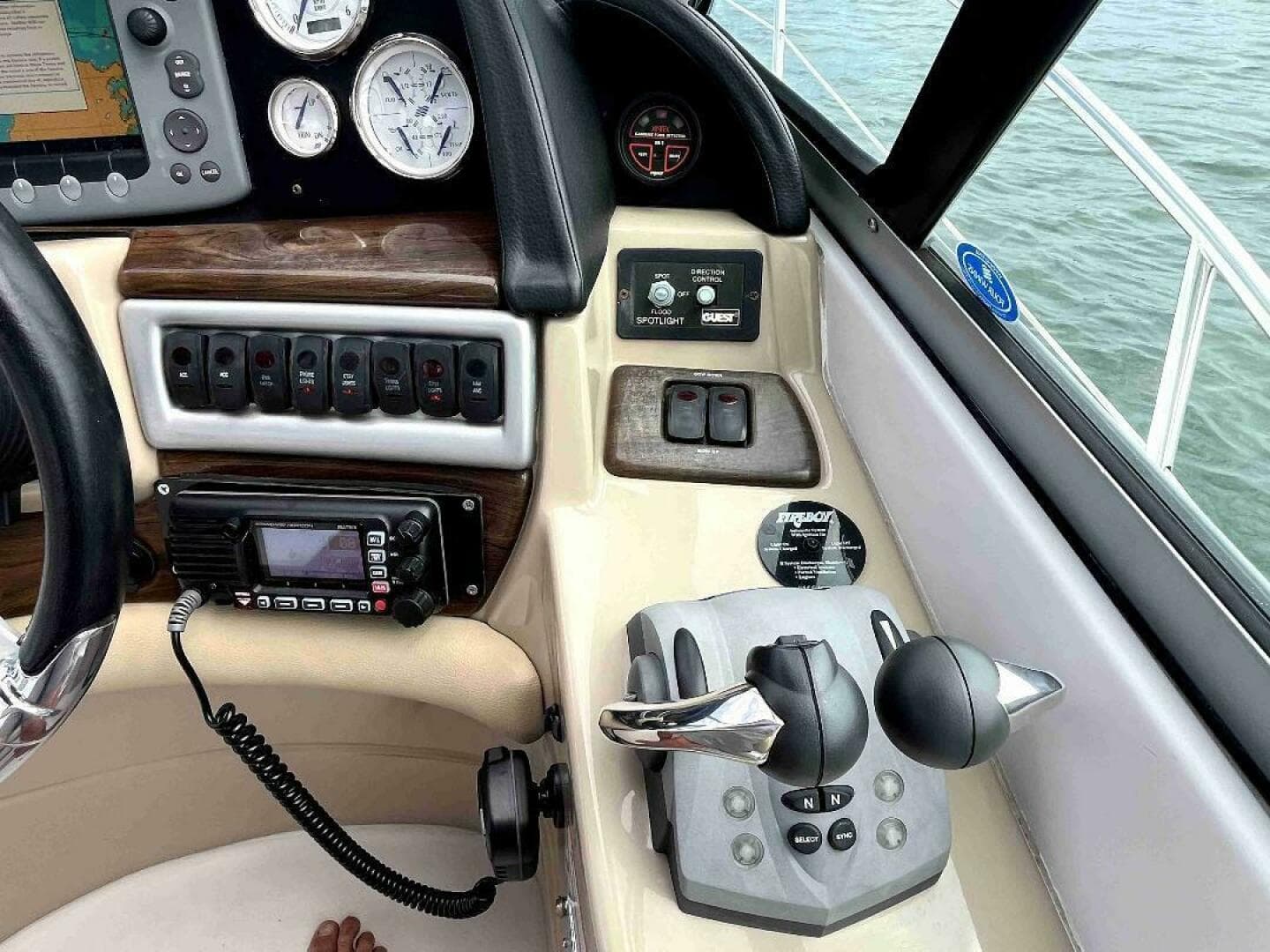 2008 Four Winns V338 — photo 40