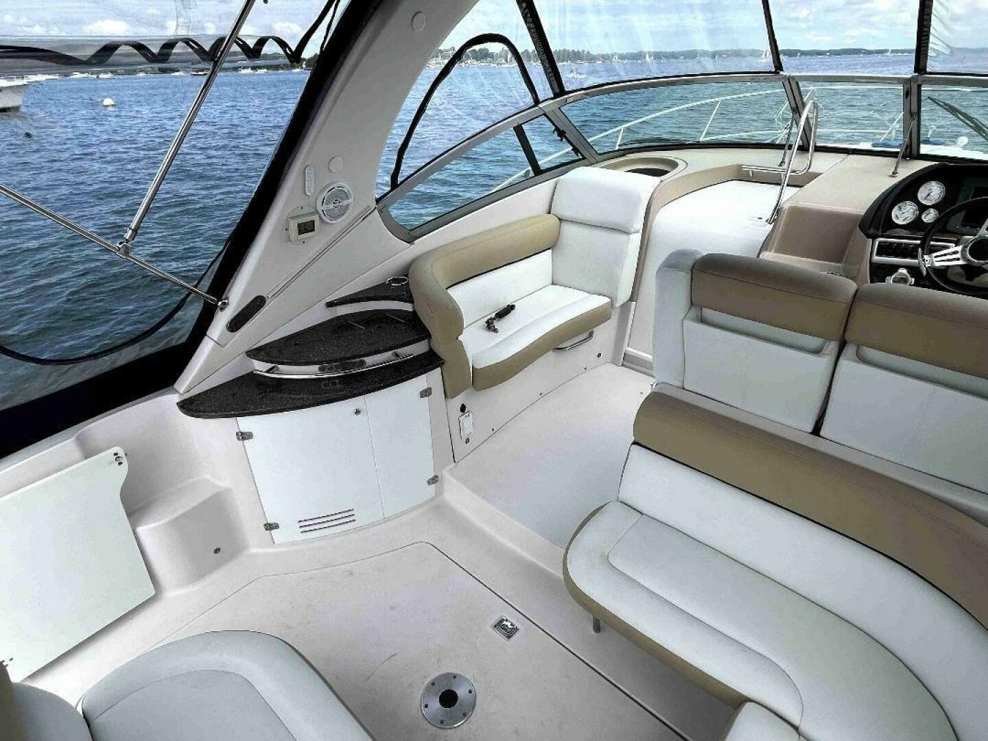 2008 Four Winns V338 — photo 8