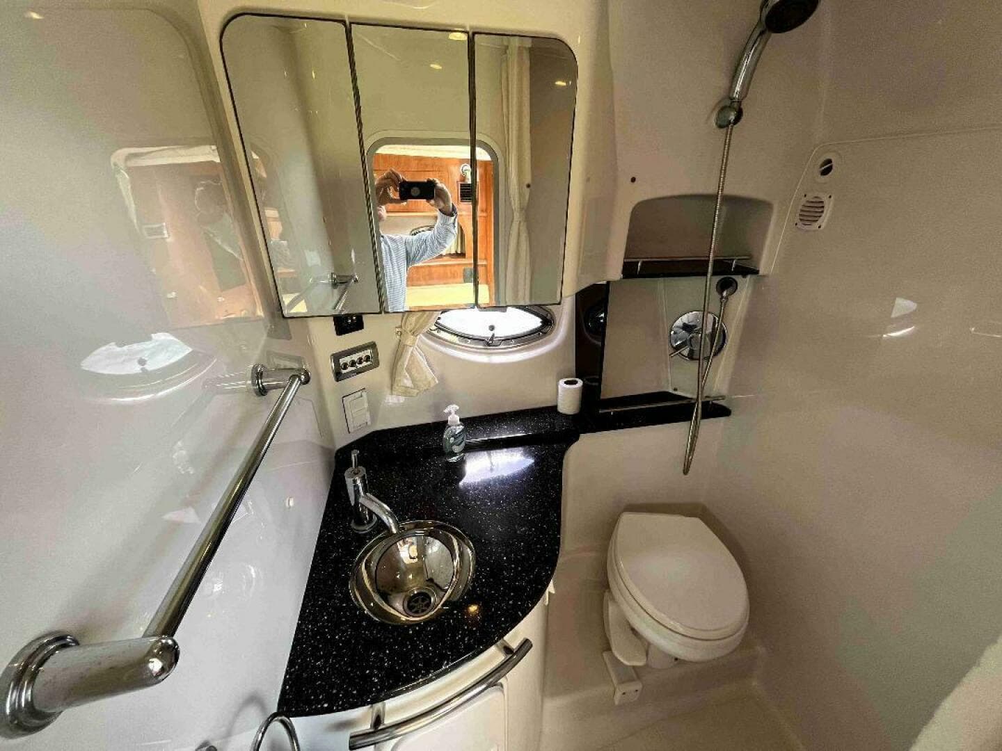 2008 Four Winns V338 — photo 30