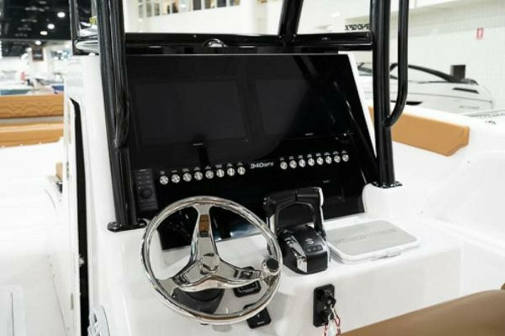 2023 Twin Vee 340 Gfx CC — photo 4