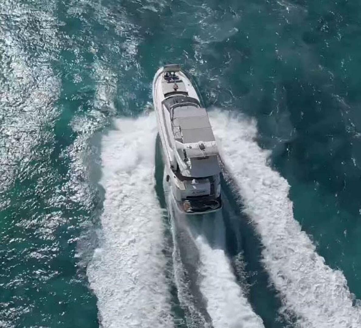 2013 Prestige 620 — photo 15