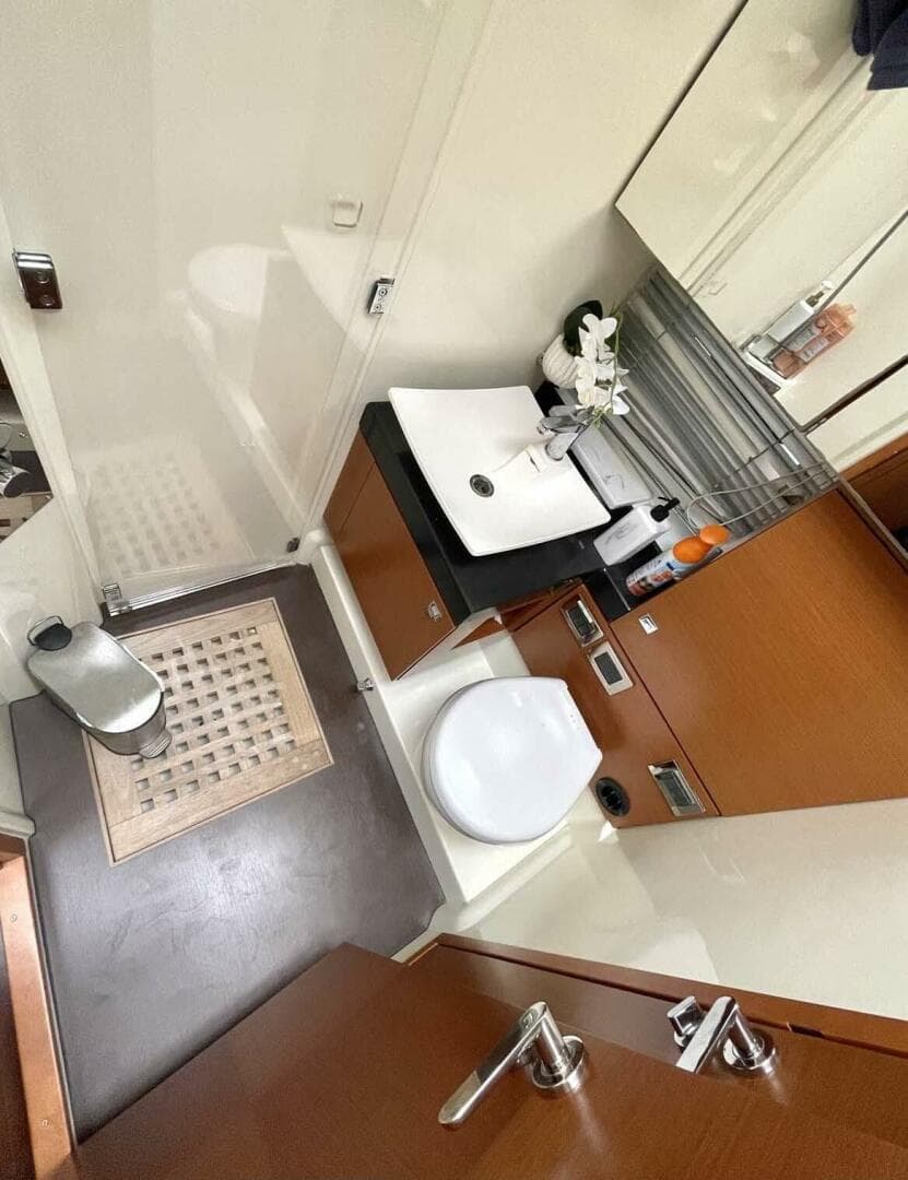 2013 Prestige 620 — photo 17