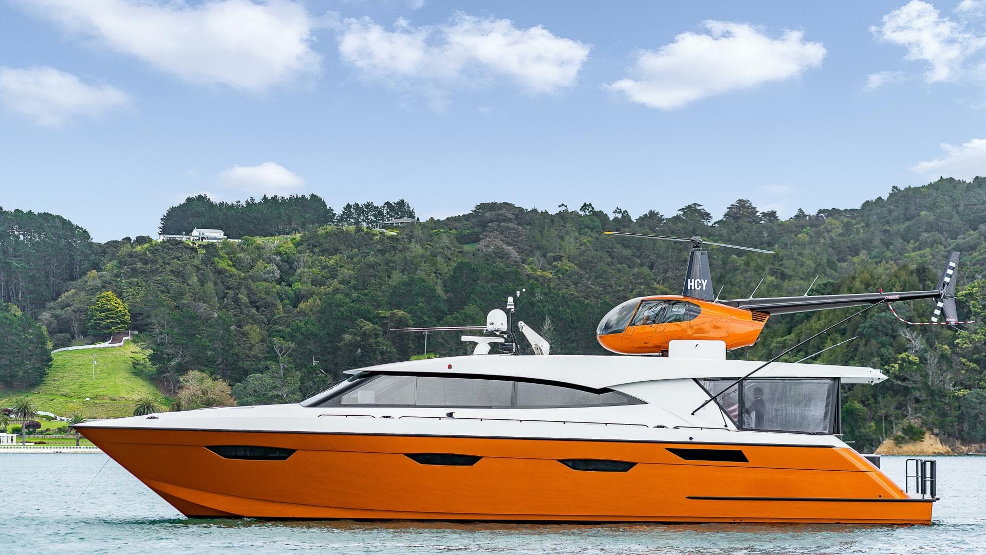 2021 Valder Yachts Power Cat — photo 1