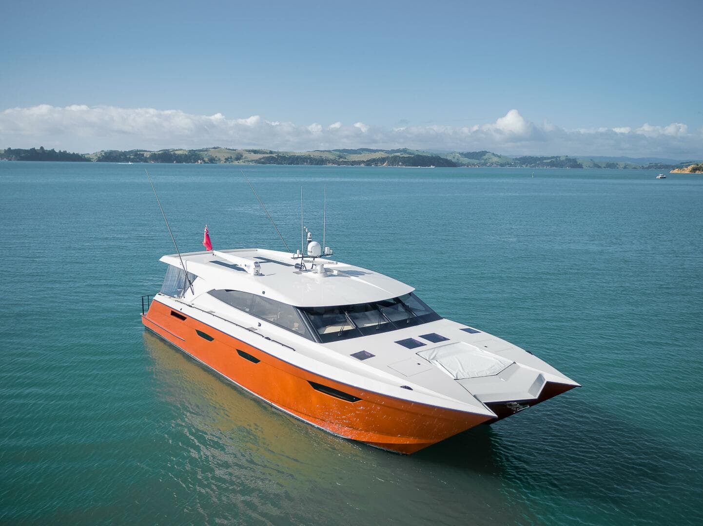 2021 Valder Yachts Power Cat — photo 3