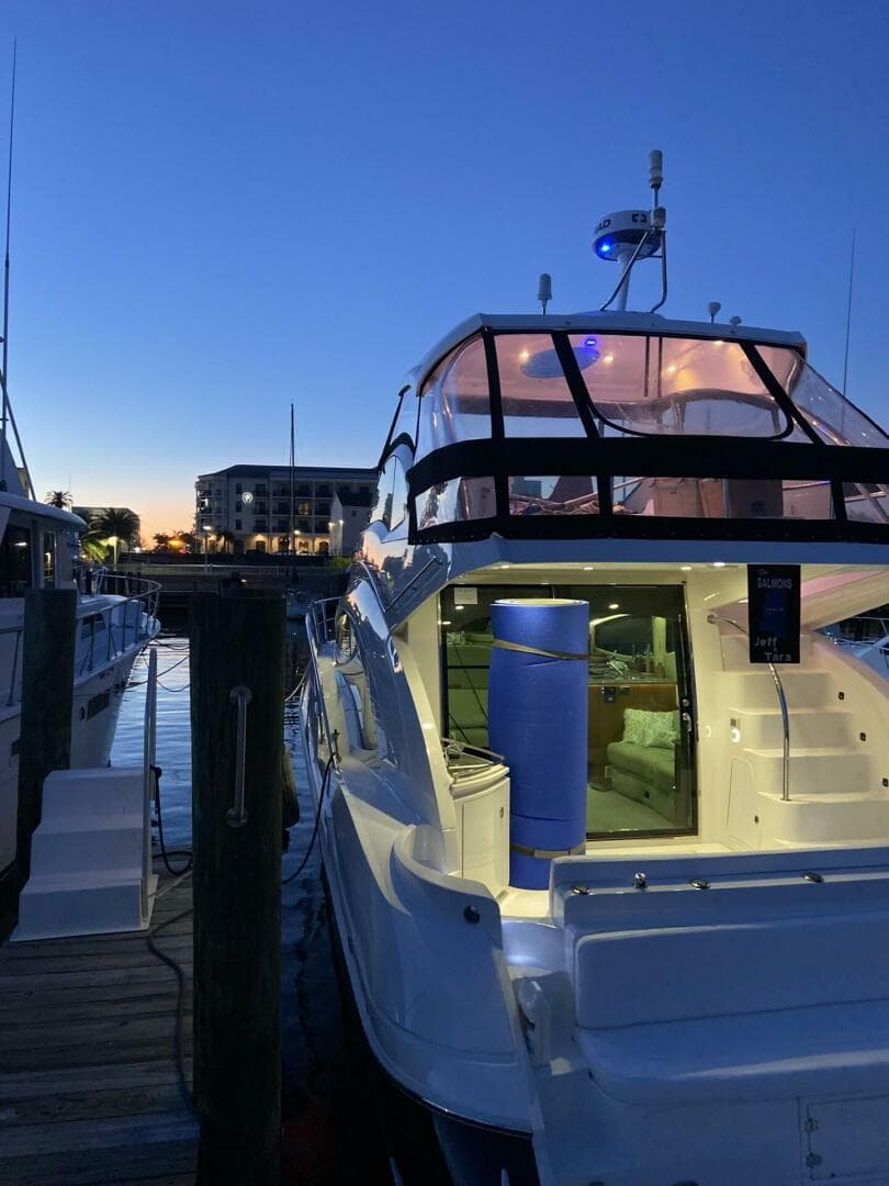 2006 Cruisers Yachts 477 Sport Sedan — photo 39