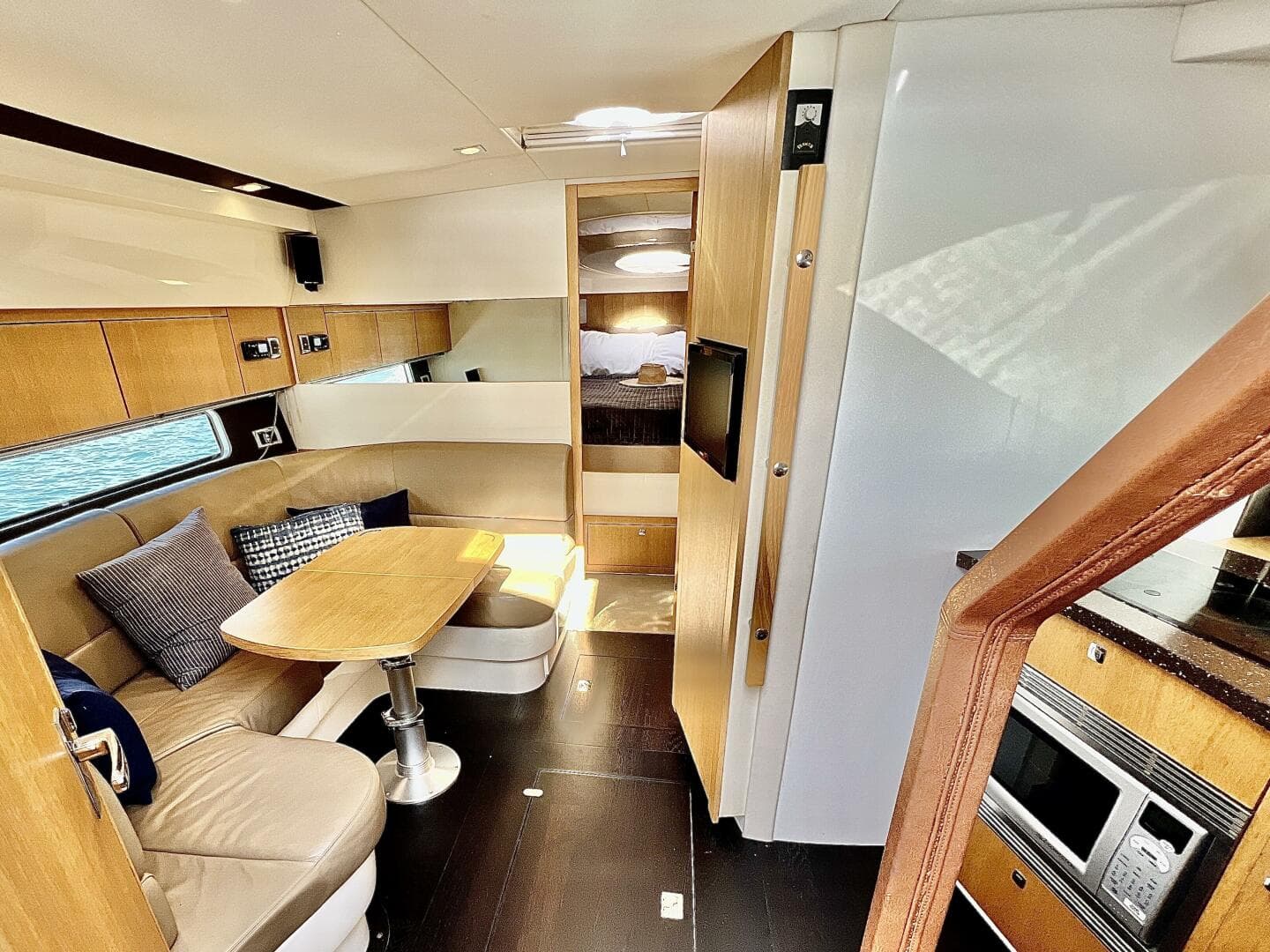 2014 Fairline Targa 38 Open — photo 7