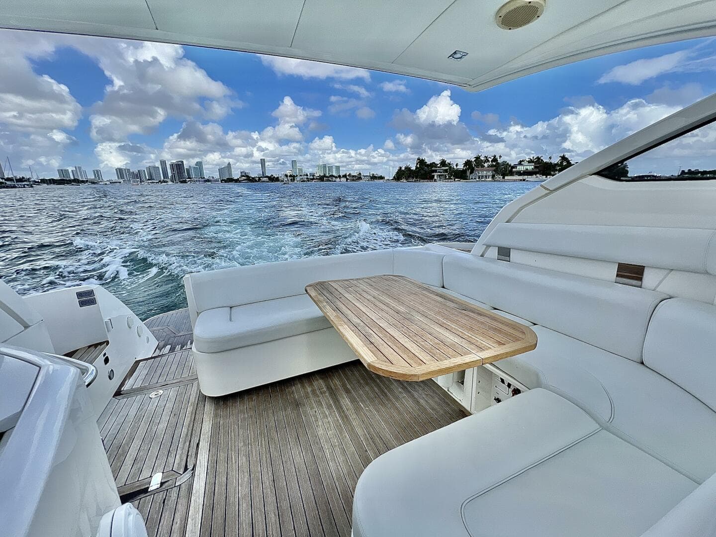 2014 Fairline Targa 38 Open — photo 18