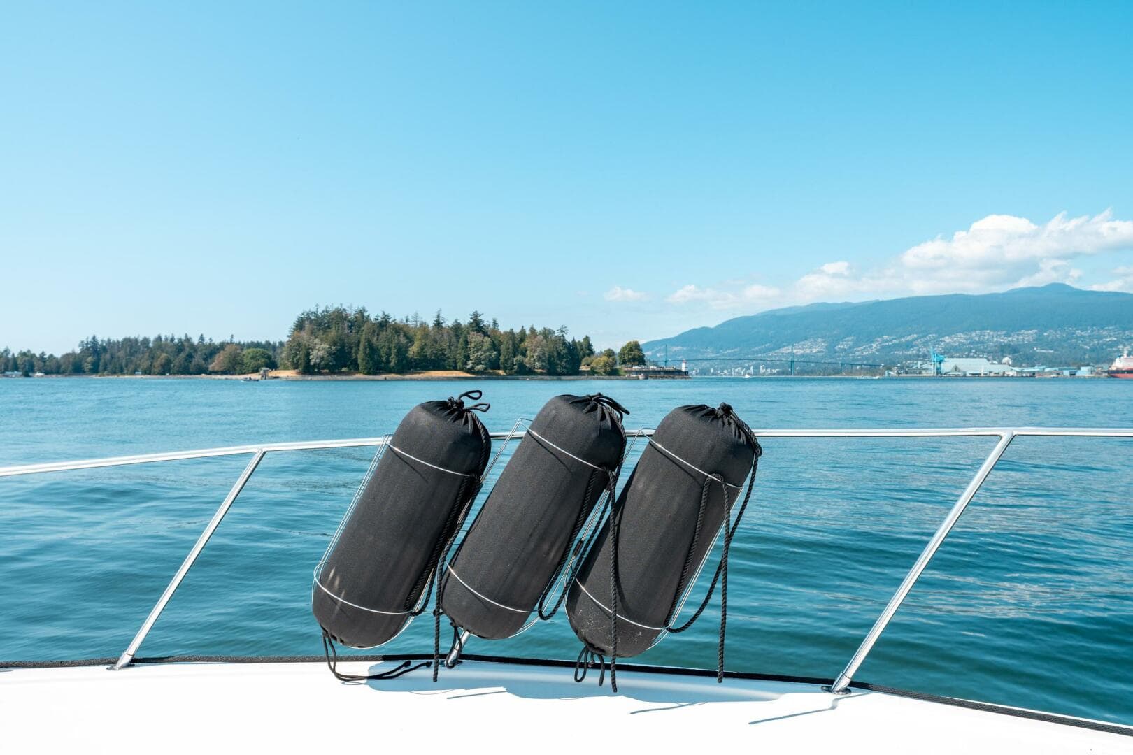 1985 Post 46 Convertible — photo 21