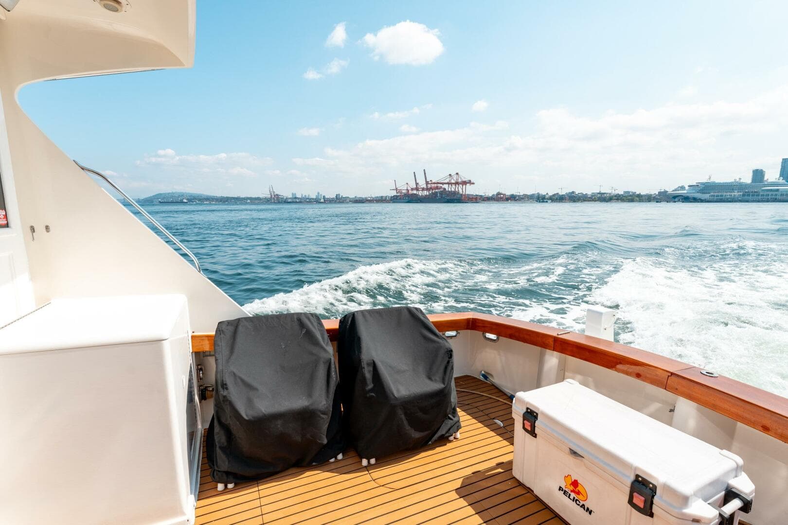 1985 Post 46 Convertible — photo 29