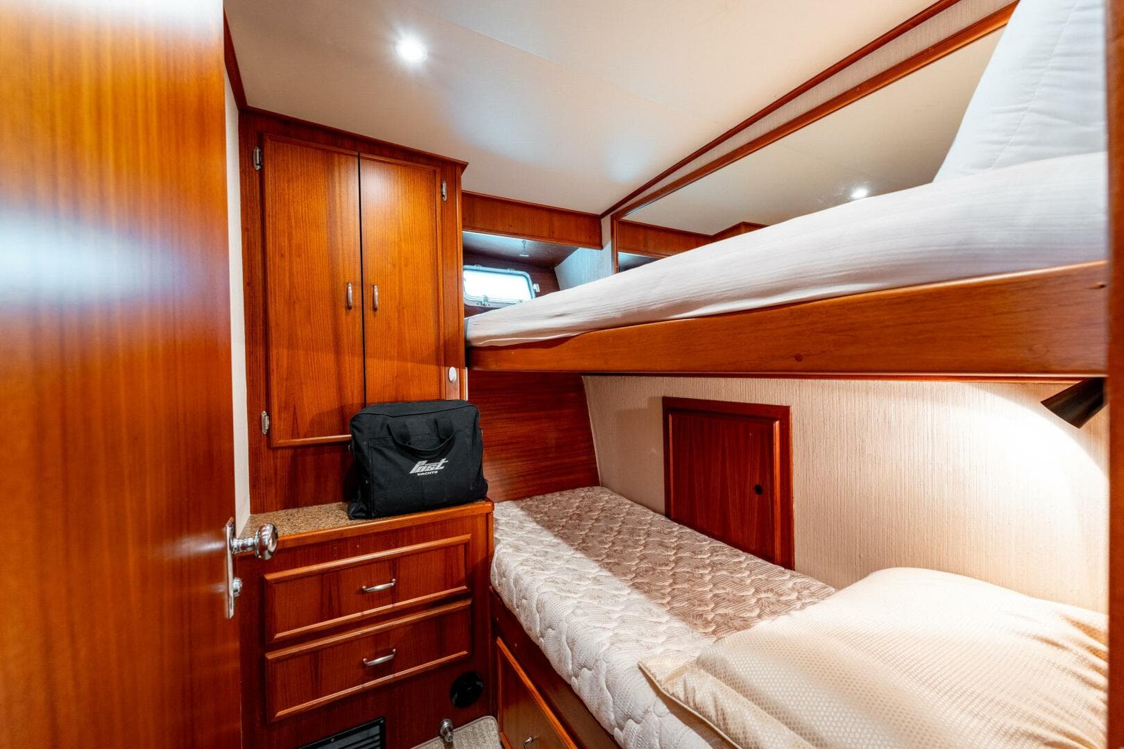 1985 Post 46 Convertible — photo 64