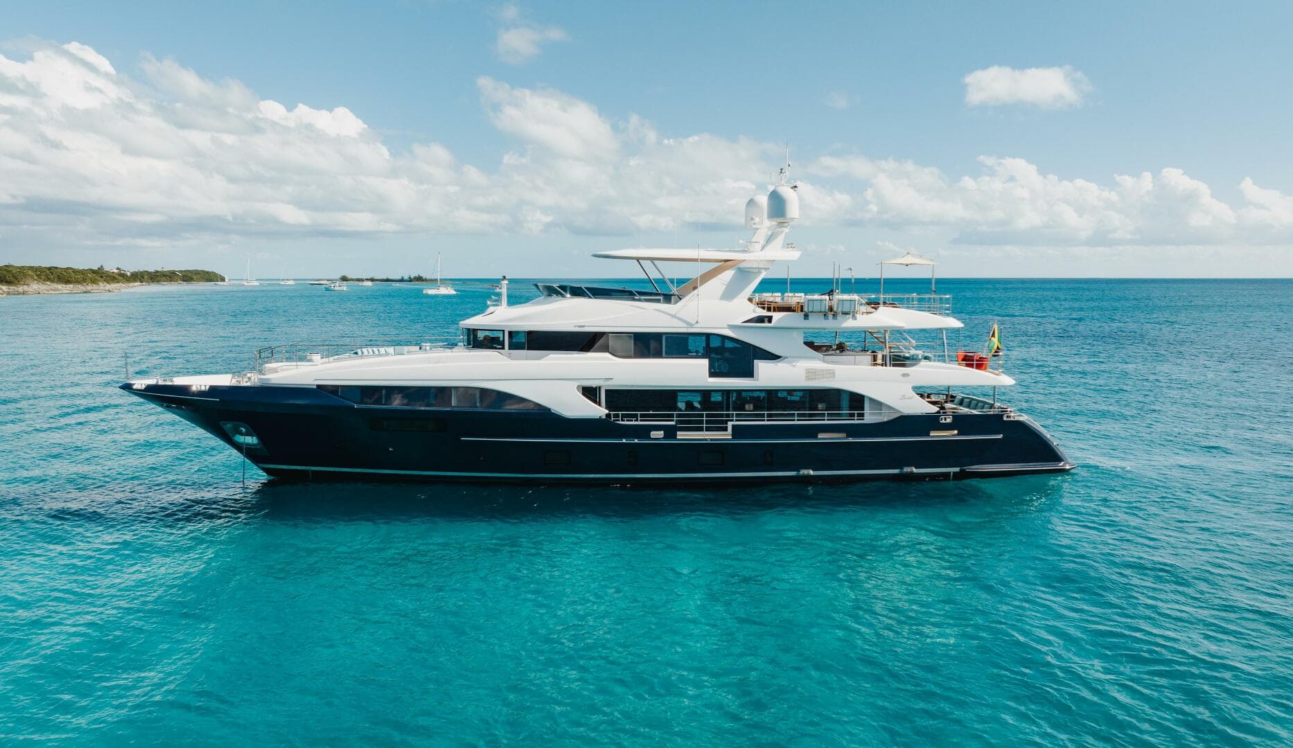 2016 Benetti Classic Supreme 132 — photo 43