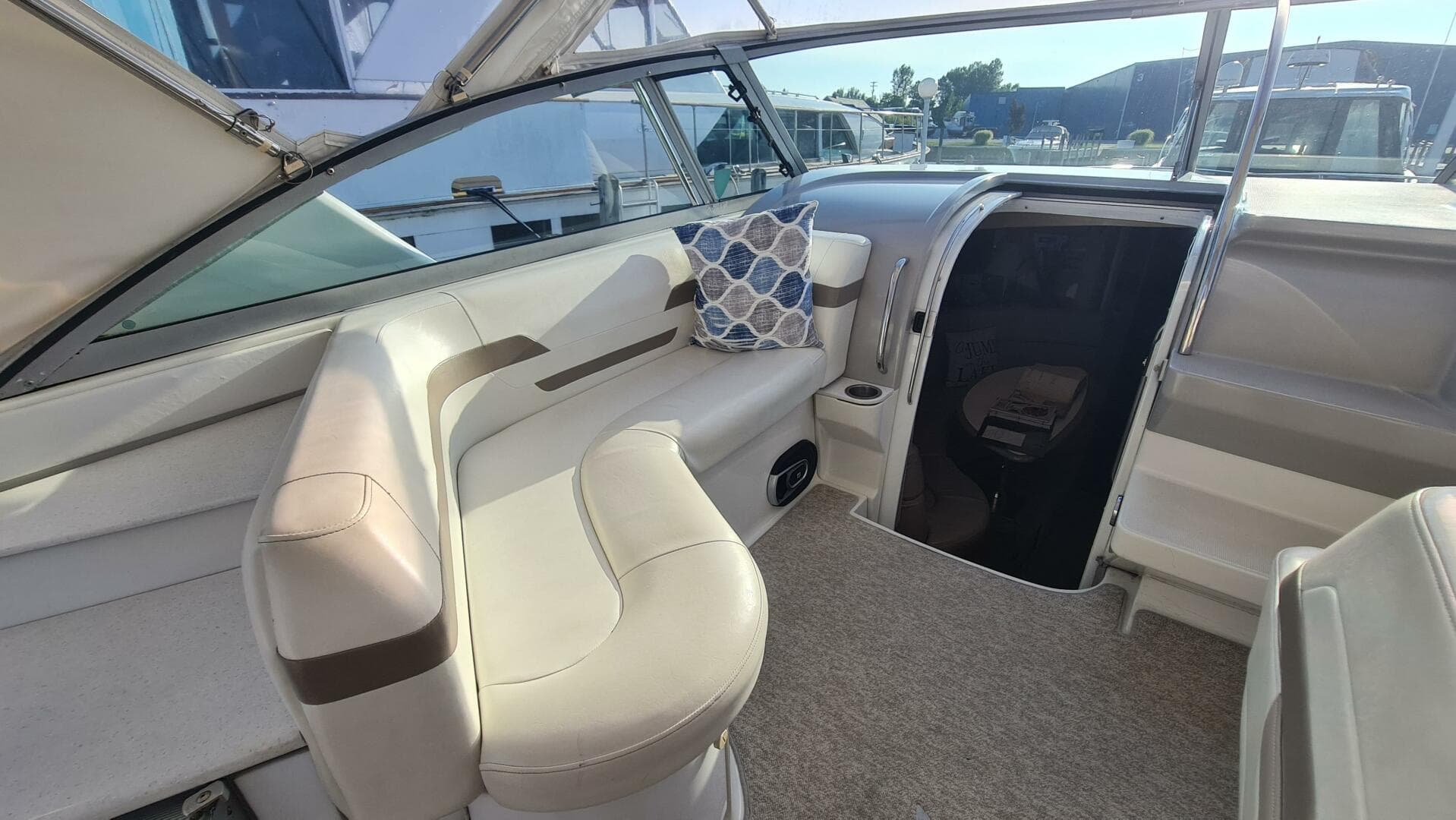 1998 Formula — photo 6