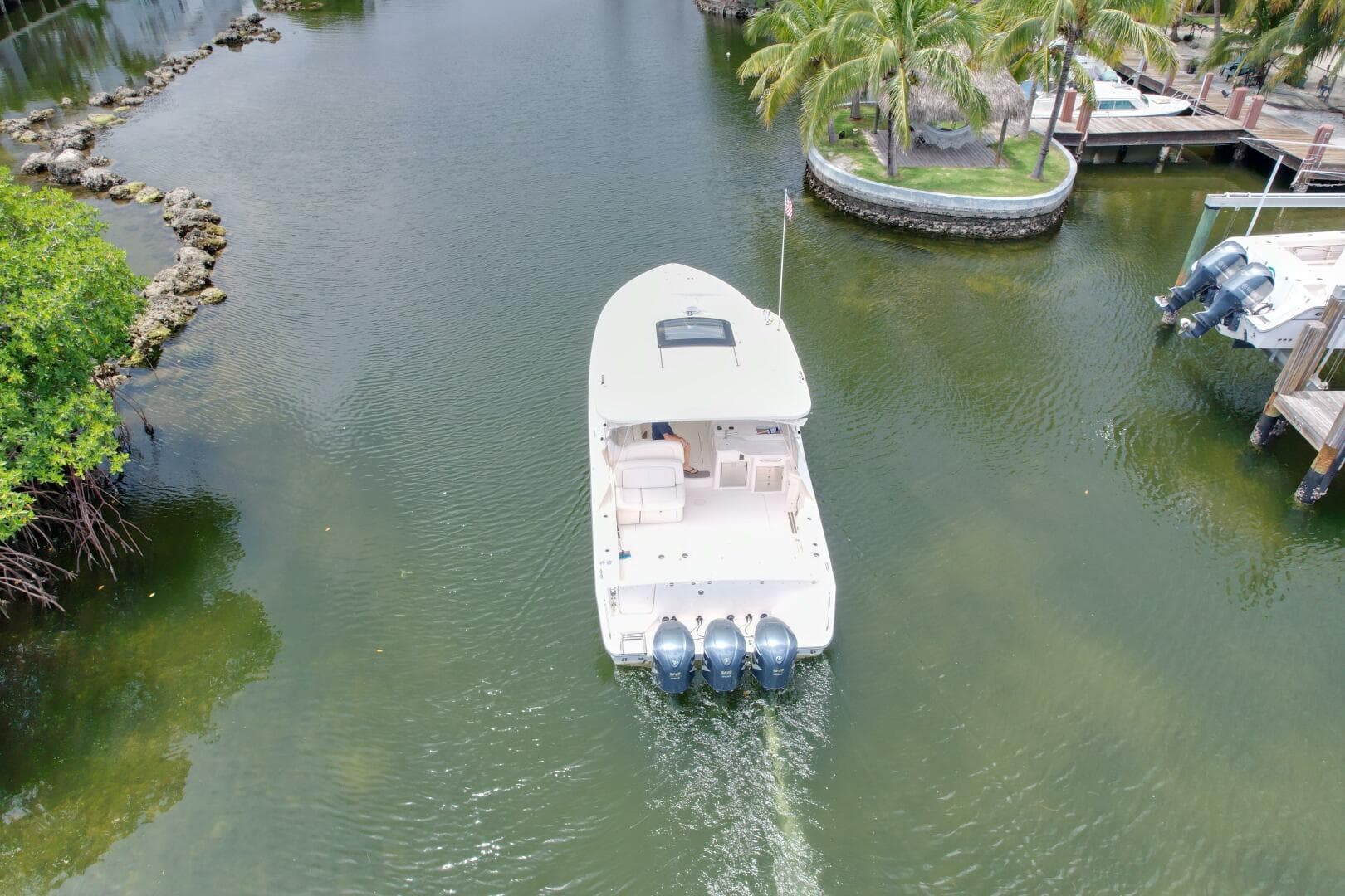 2017 Grady-White — photo 6