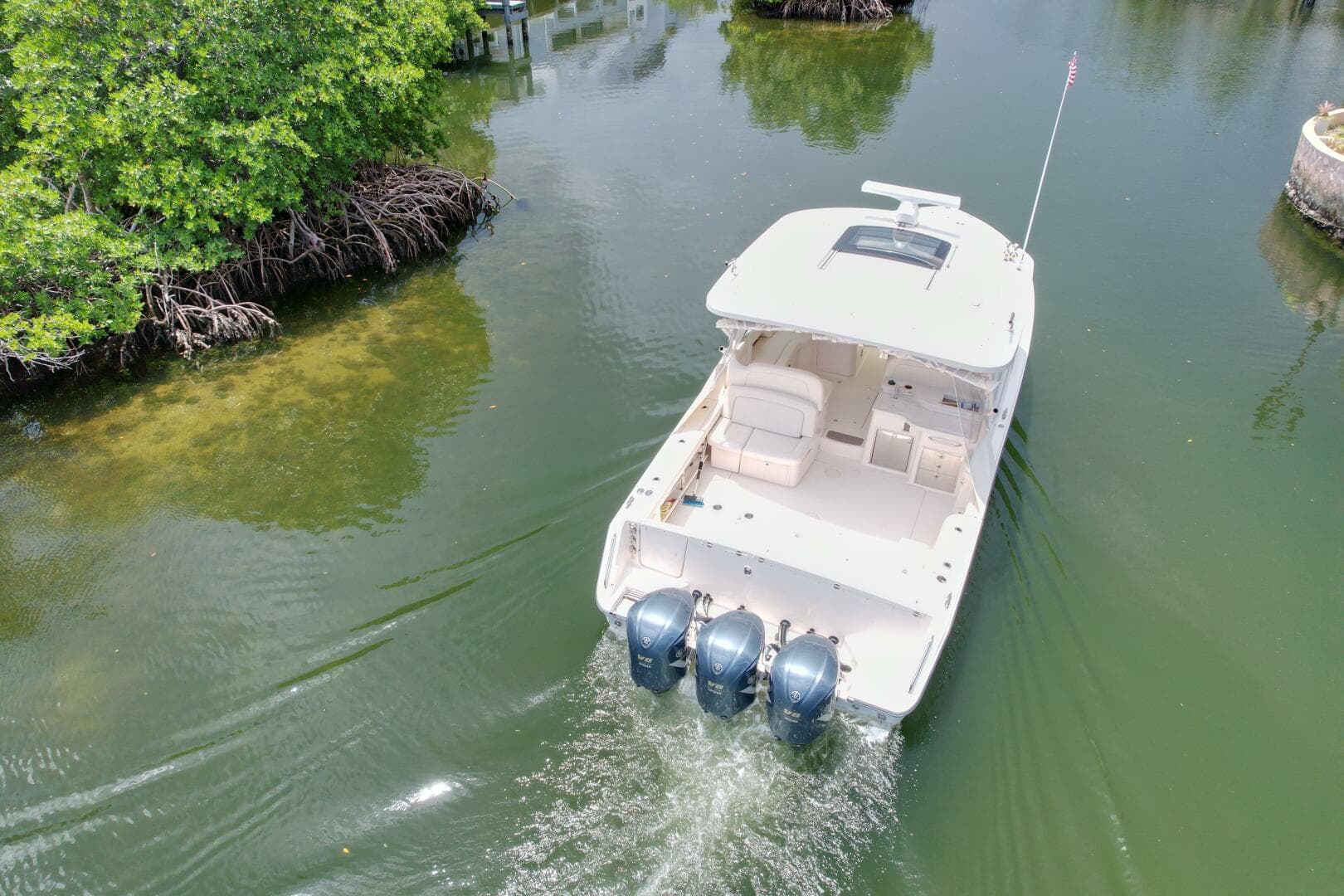 2017 Grady-White — photo 3