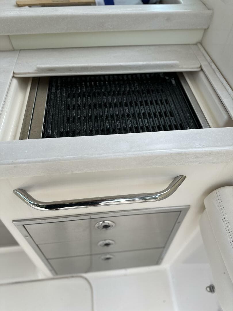 2017 Grady-White — photo 56