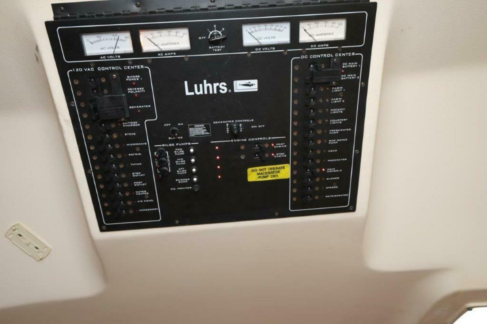 2007 Luhrs 32 Open — photo 25