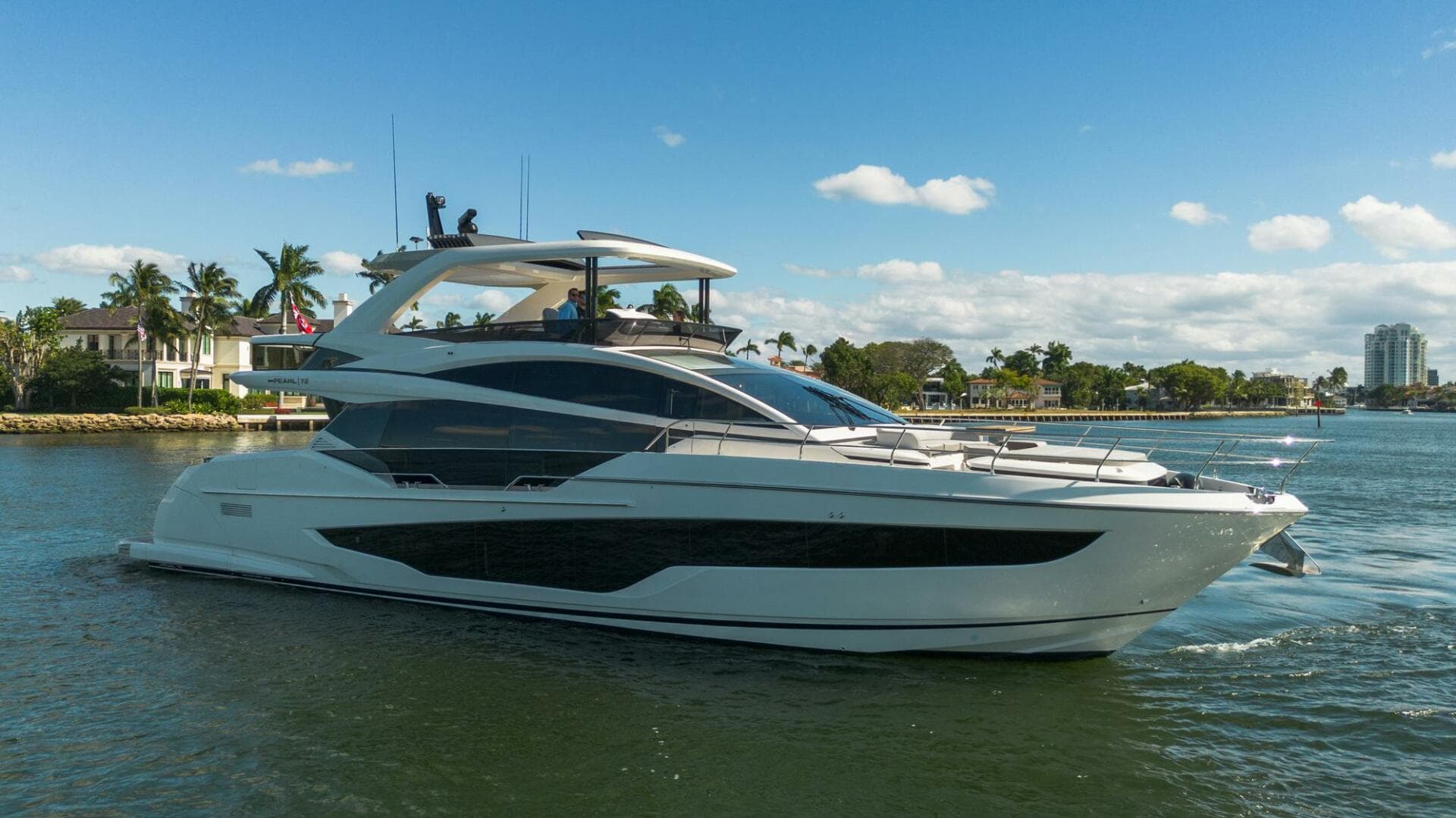 2025 Pearl 72 — photo 51