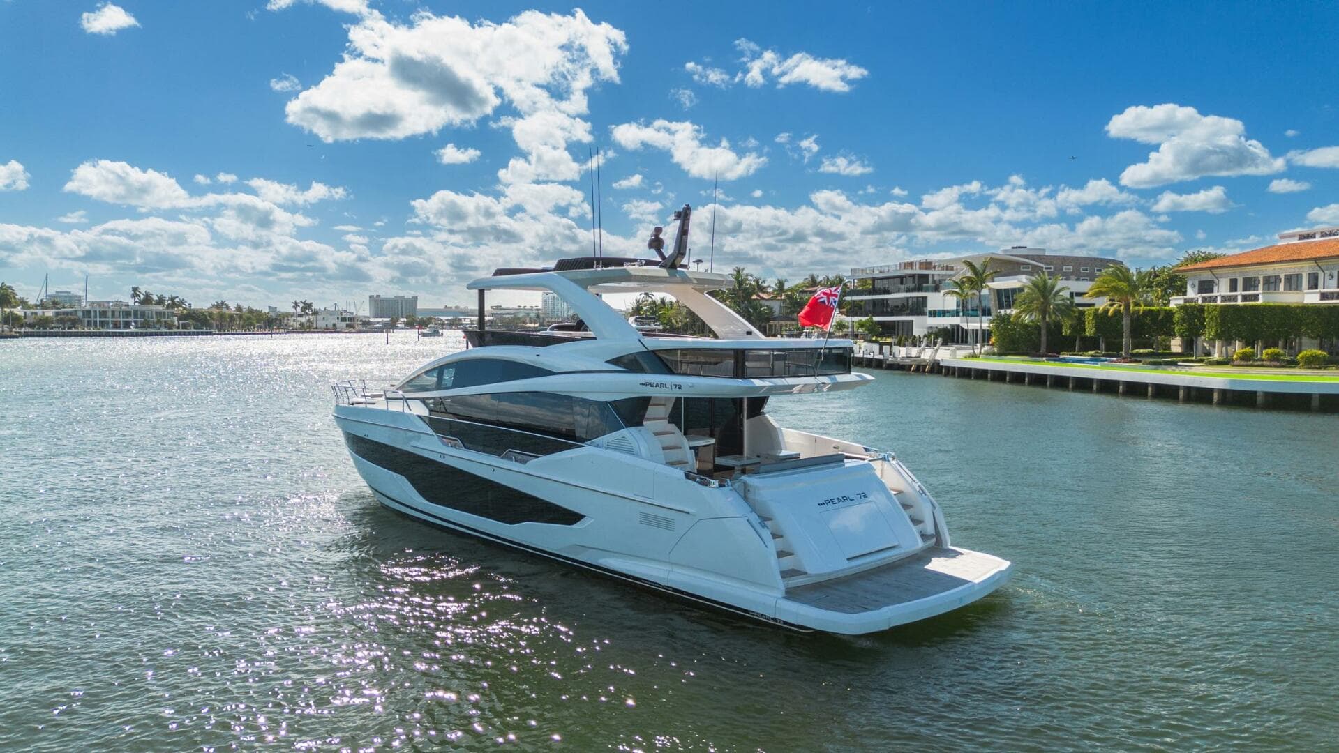 2025 Pearl 72 — photo 56