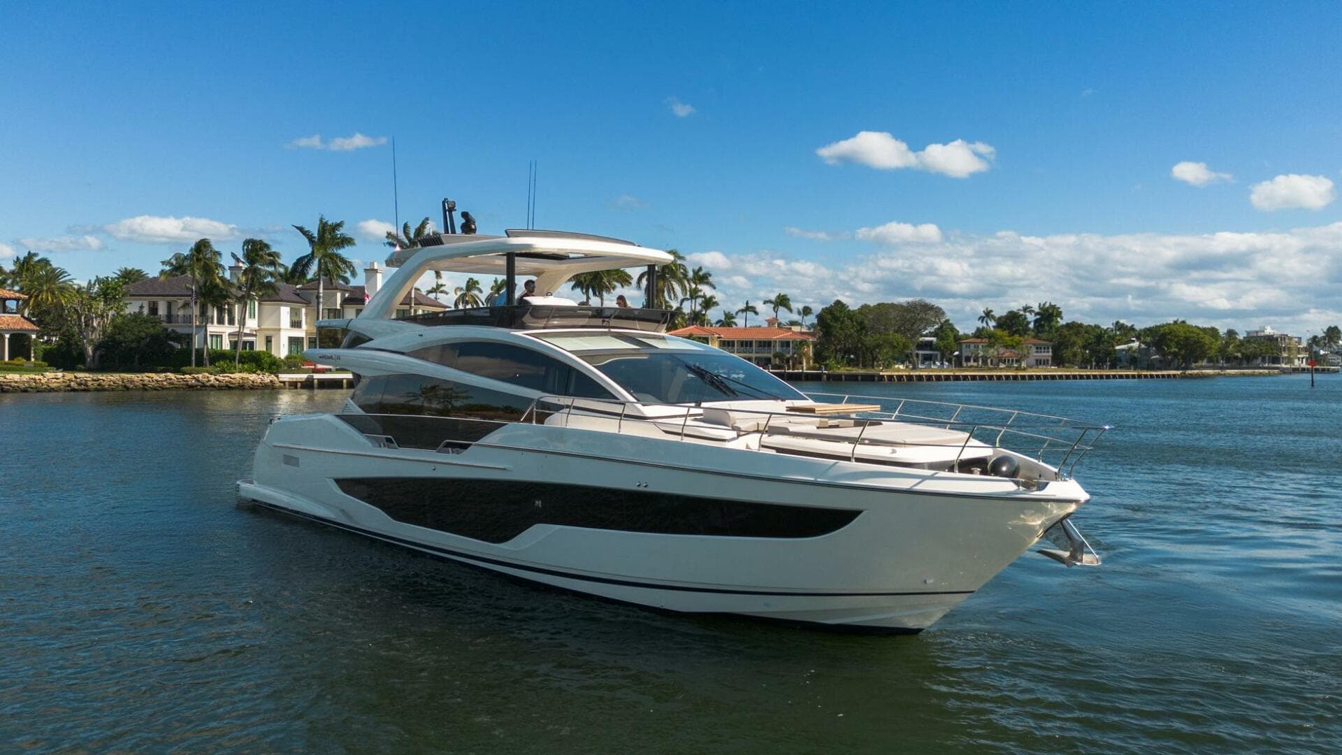 2025 Pearl 72 — photo 53