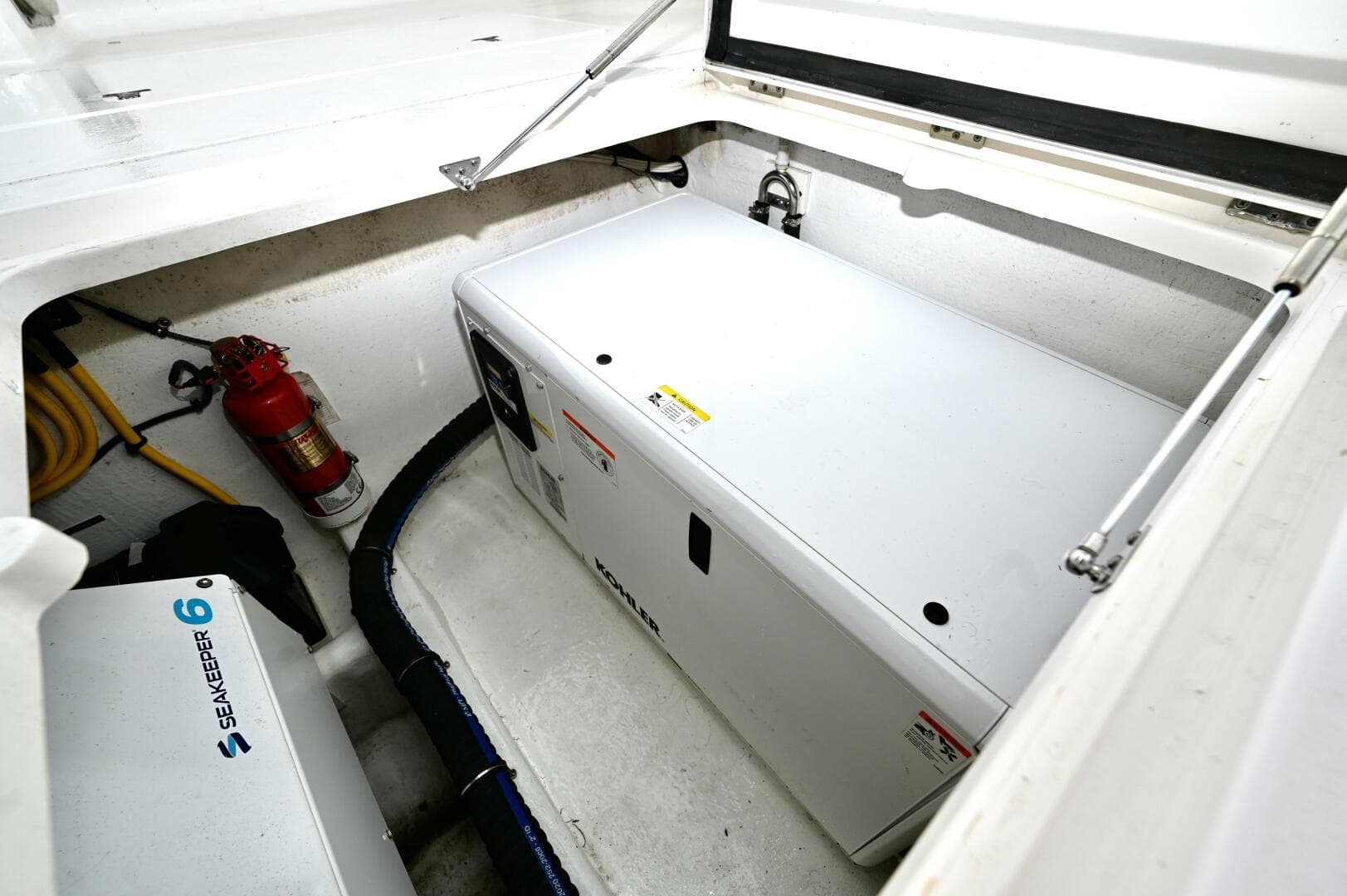 2021 Intrepid 438 Evolution — photo 37