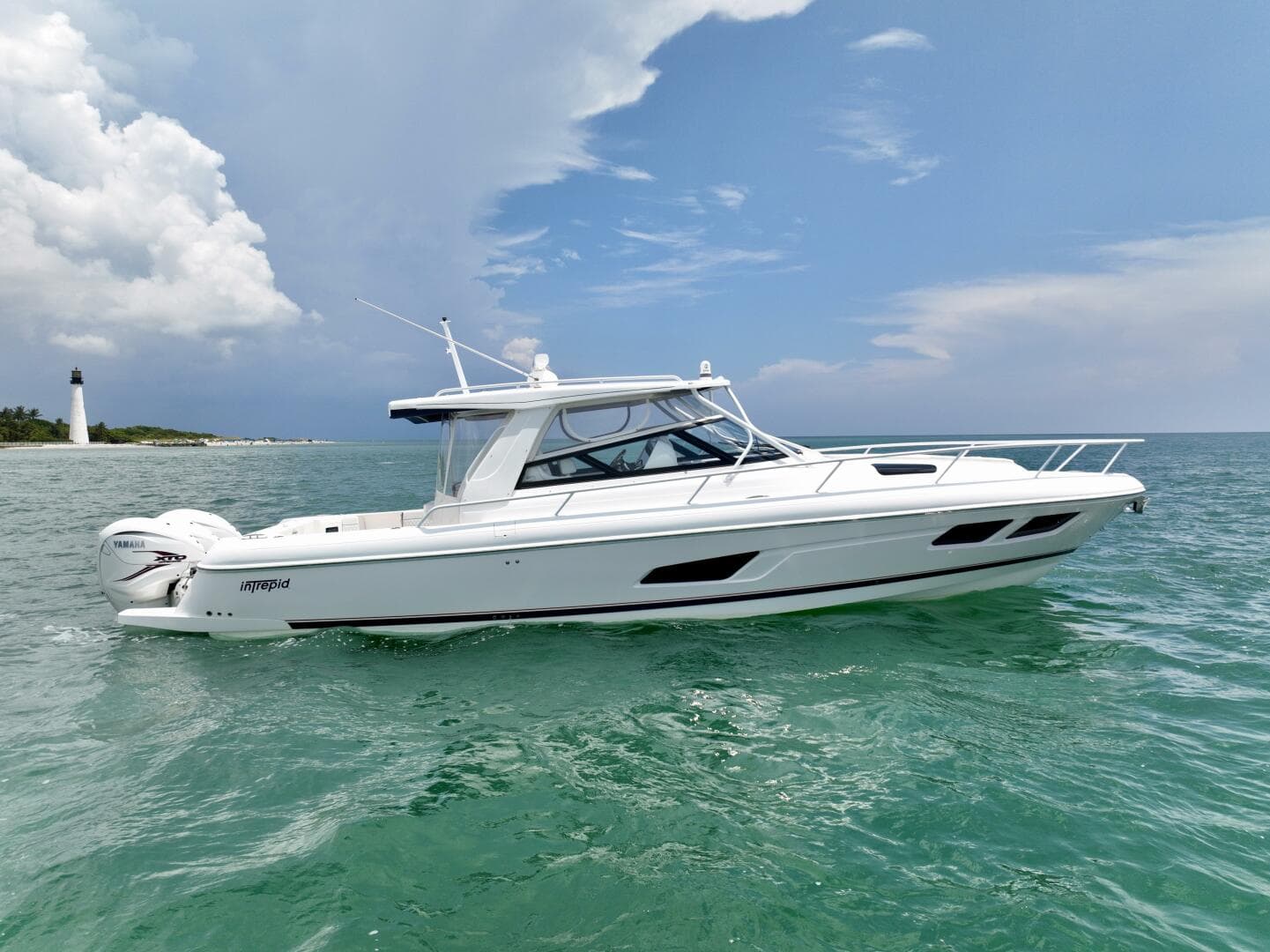 2021 Intrepid 438 Evolution — photo 5