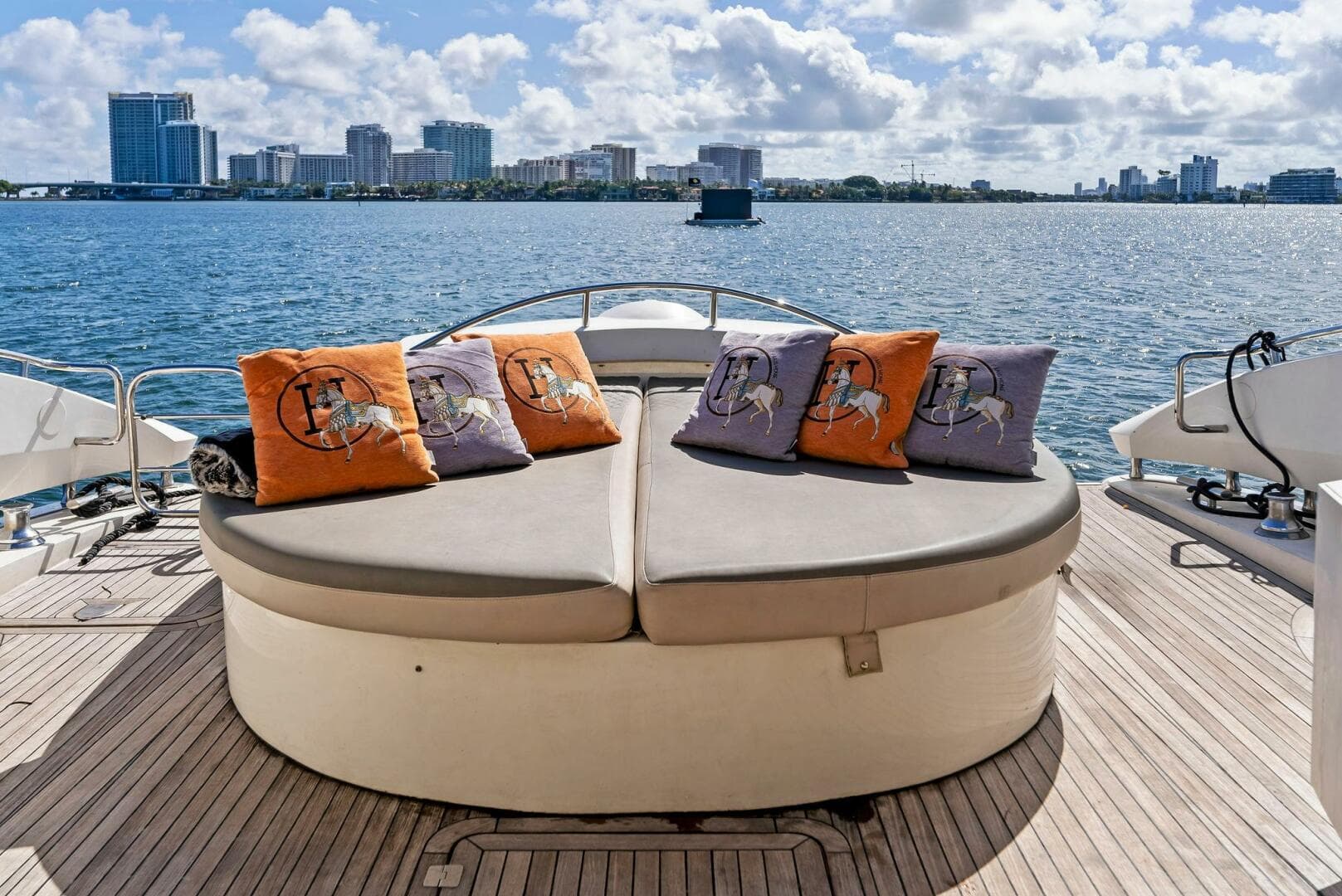 2001 Sunseeker Predator — photo 9