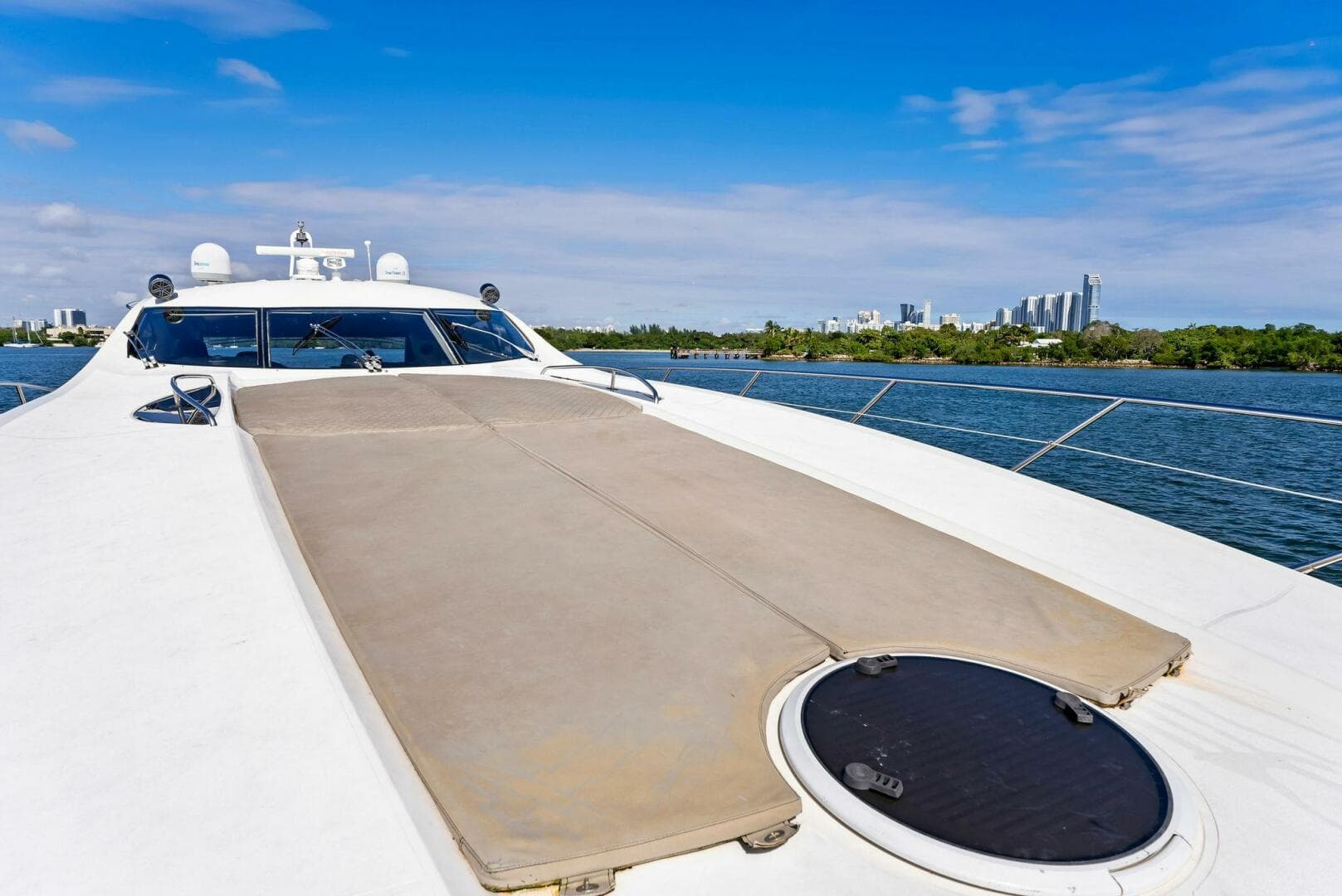 2001 Sunseeker Predator — photo 19