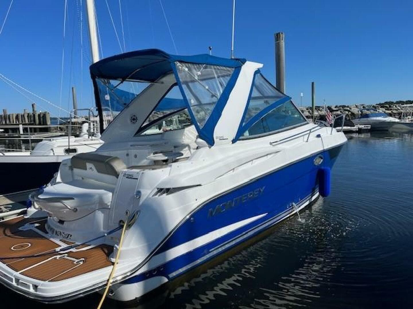 2019 Monterey 295 Sport Yacht — photo 1
