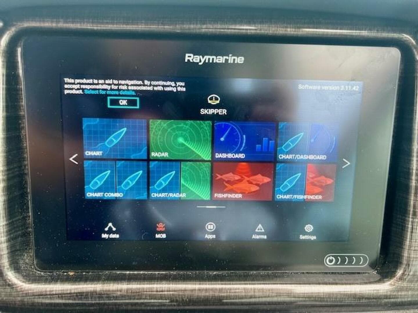 2019 Monterey 295 Sport Yacht — photo 13