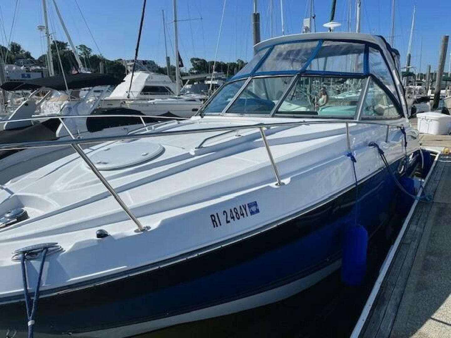 2019 Monterey 295 Sport Yacht — photo 3