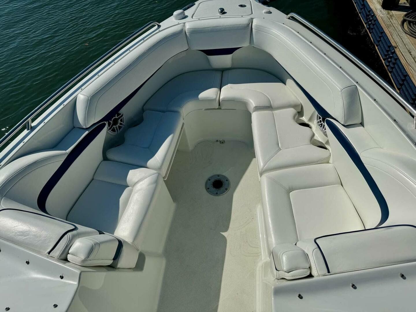 2012 Formula 290 Bowrider — photo 3