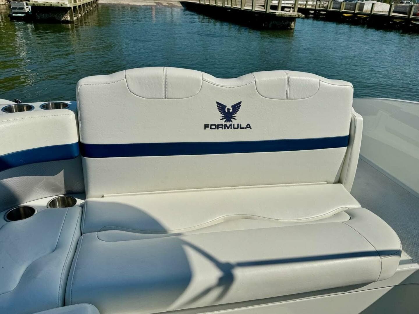 2012 Formula 290 Bowrider — photo 14