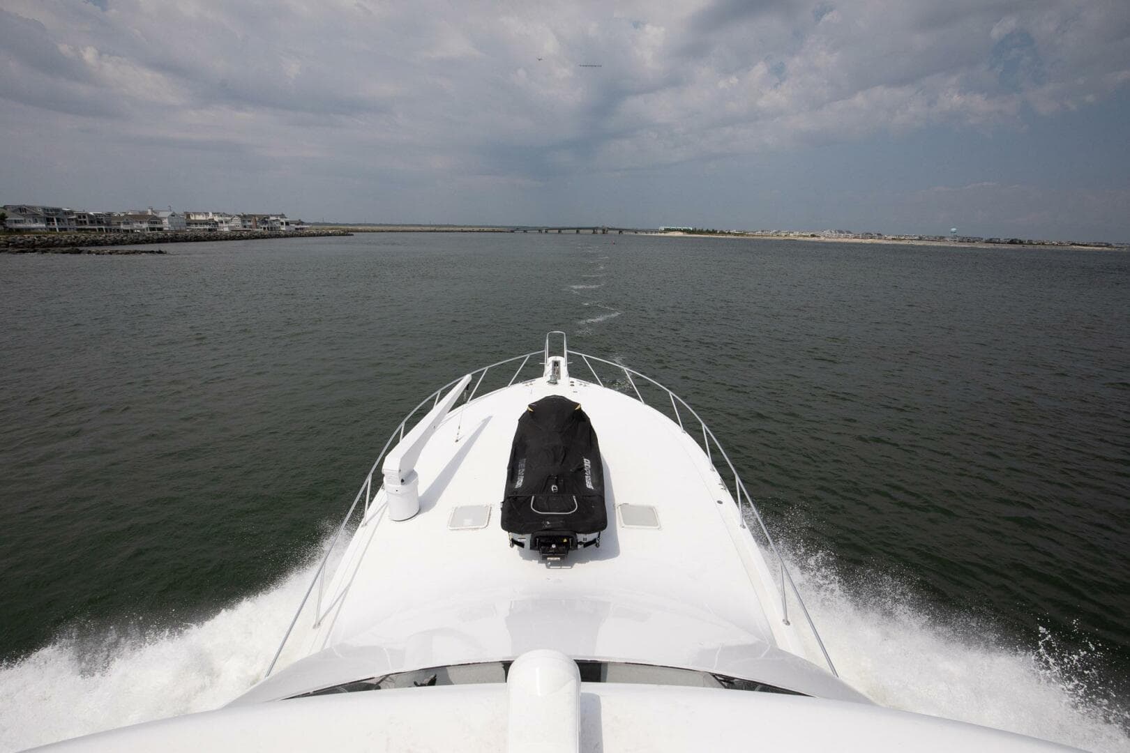 2002 Viking 61 — photo 22